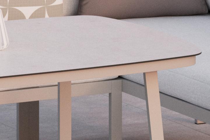 Loungegarnitur Tisch Tischplatte Hellgrau Glas gehärtet Tischbeine Eisen pulverbeschichtet