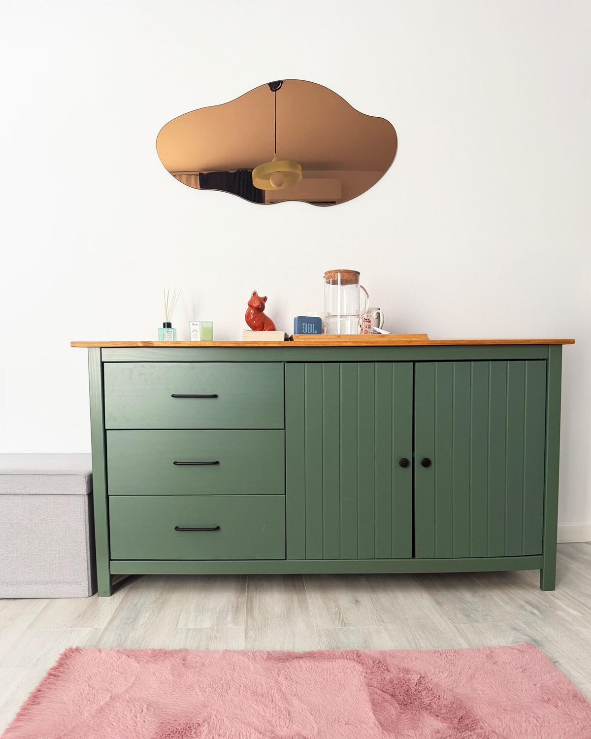 SIDEBOARD mit 2 Türen Kiefernholz Grün Leonora - Hellbraun/Braun, Holz (150/80/40cm) - Beliani