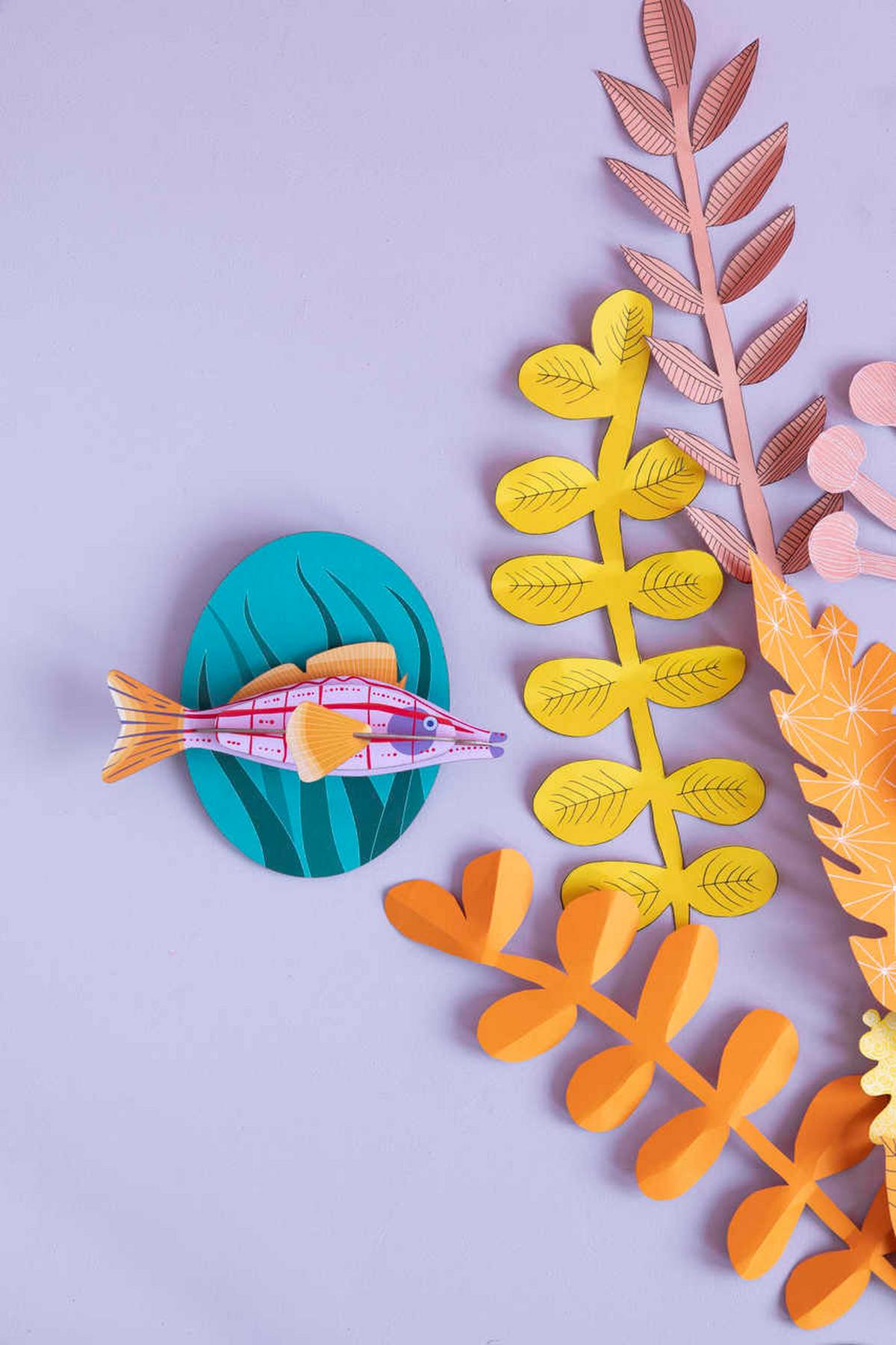 WANDDEKO Langnasen-Falkenfisch 20/4 cm - Multicolor, Wellpappe (20/4/17cm) - Studio Roof