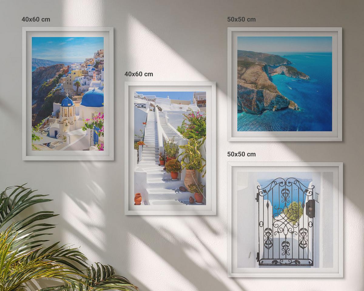 BILDER SET 4er Set - 50x50 cm & 40x60 cm Weißer Rahmen - Griechische Architektur auf Santorin, Oia - Weiß, Kunststoff (50/50cm) - TULUP