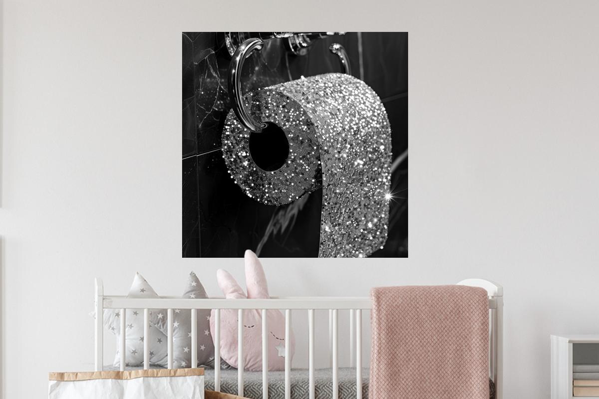 WANDTATTOO WC - Toilettenpapier - Schwarz und weiß - Glitter Wanddeko 50x50 cm - Silberfarben, Kunststoff (50/50/0.1cm) - MuchoWow