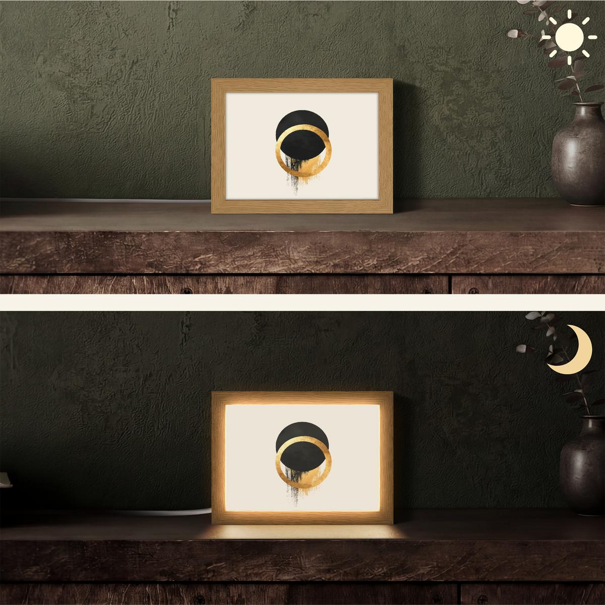 TISCHLEUCHTE Abstraktes Design - Schwarzer Kreis - Farbflecken 20x15 cm - Bernsteinfarben, Holzwerkstoff (8/20/15cm) - OnlyWow