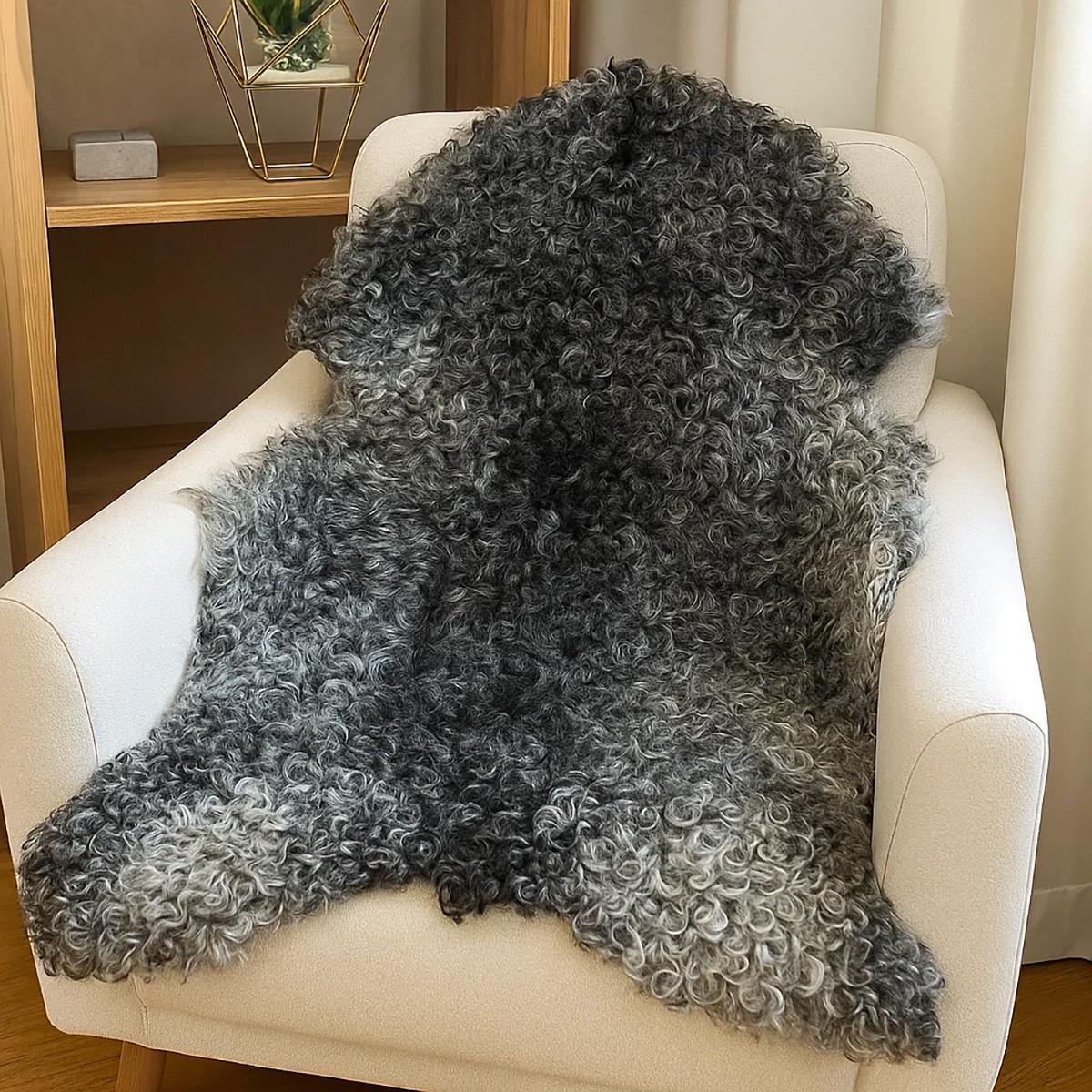 SCHAFFELL Gotland Naturgrau Lockig Unikat ca. 100 cm - Dunkelgrau, Fell (60/100cm) - Provellus