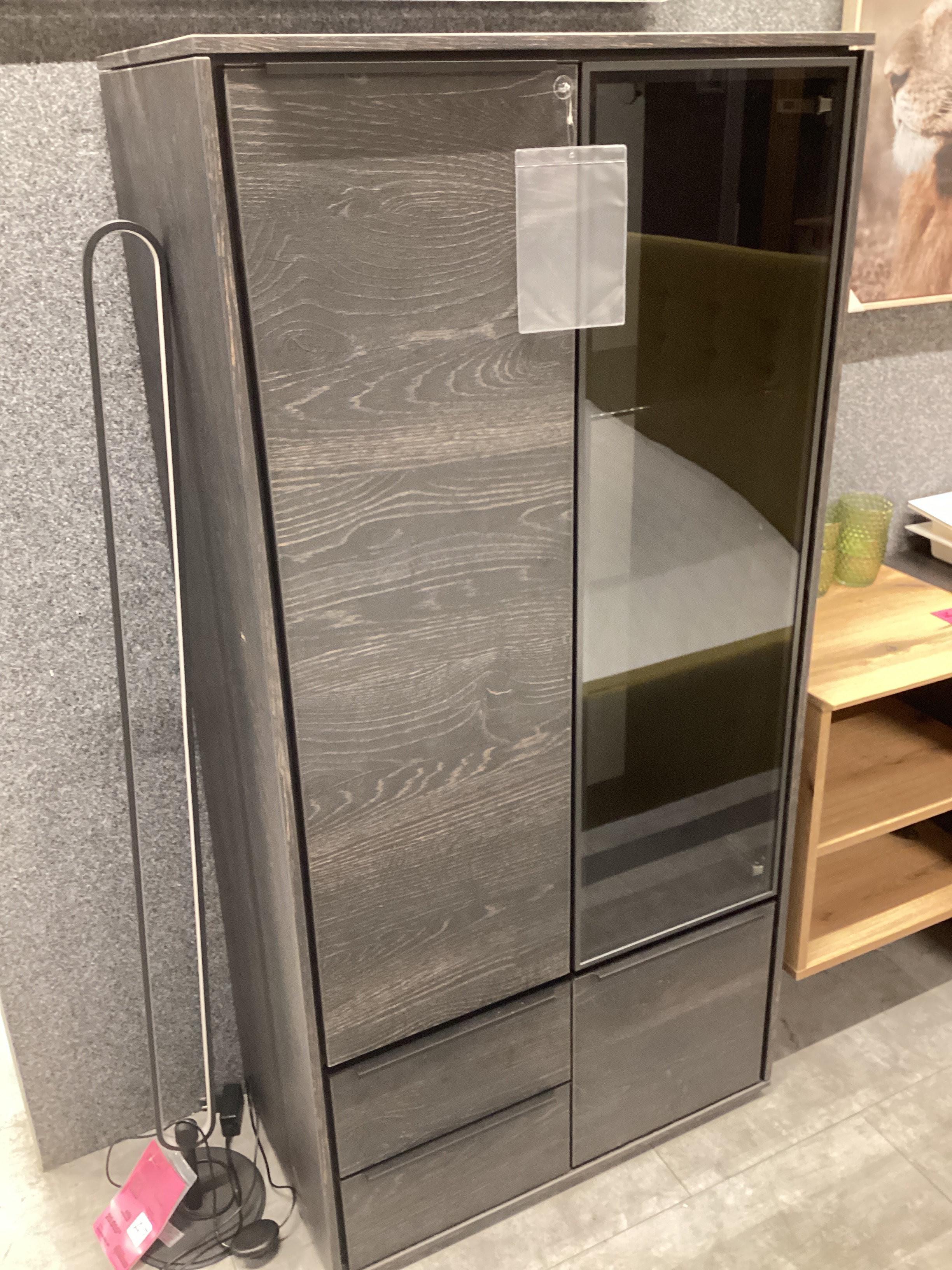 CSEPEL OUTLET VITRIN AARHUS 