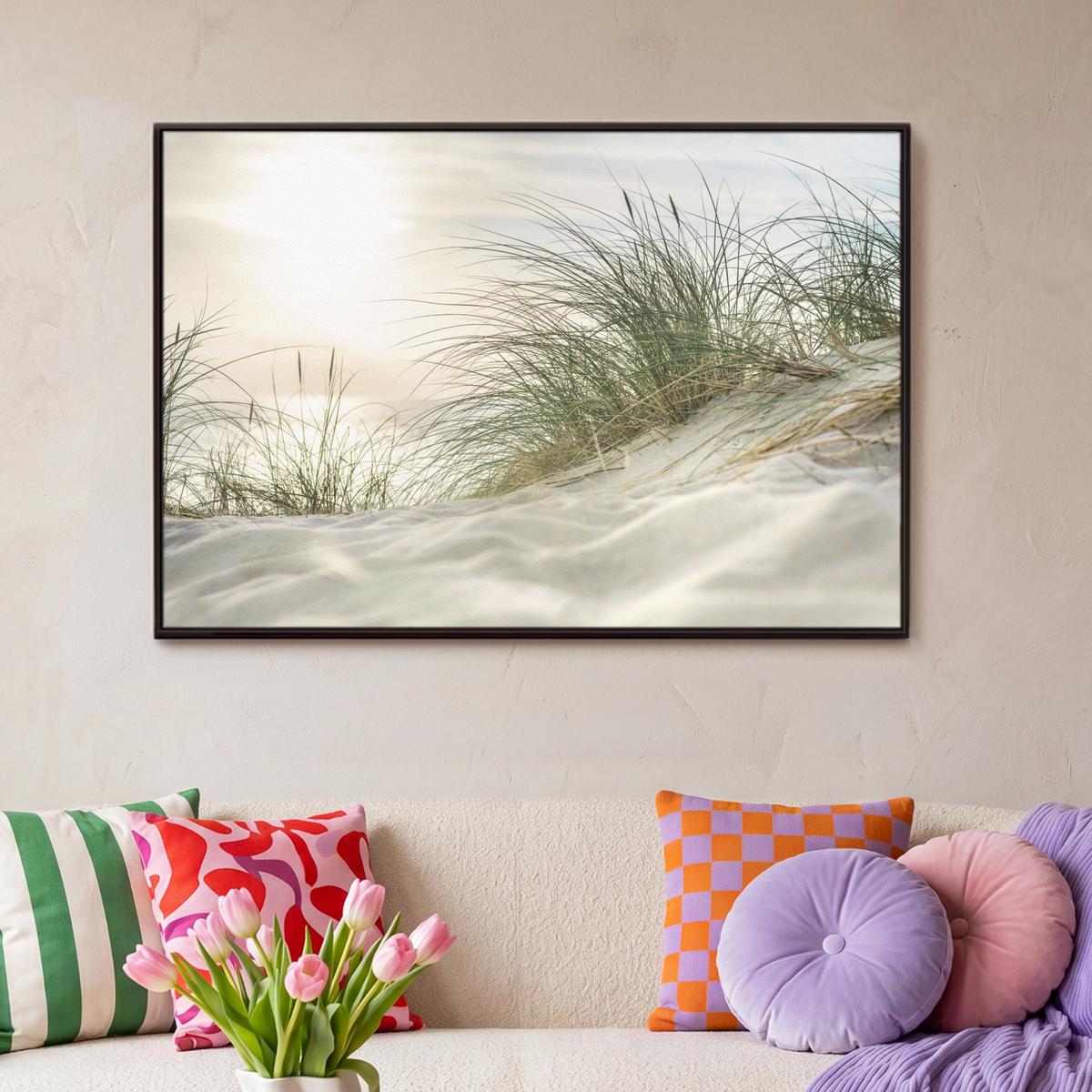 LEINWAND Bilder mit Rahmen - Dünen mit Strandhafer in der Sonne des Nationalparks Schleswig-Holsteinisches Wattenmeer - 90x60 - Creme, Textil (90/60cm) - MuchoWow