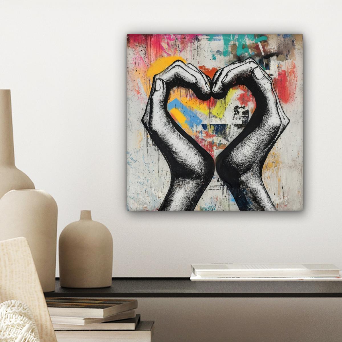 LEINWANDBILD Hände - Herz - Straßenkunst - Graffiti Deko Wohnzimmer 20x20 cm - Multicolor, Textil (20/20cm) - MuchoWow