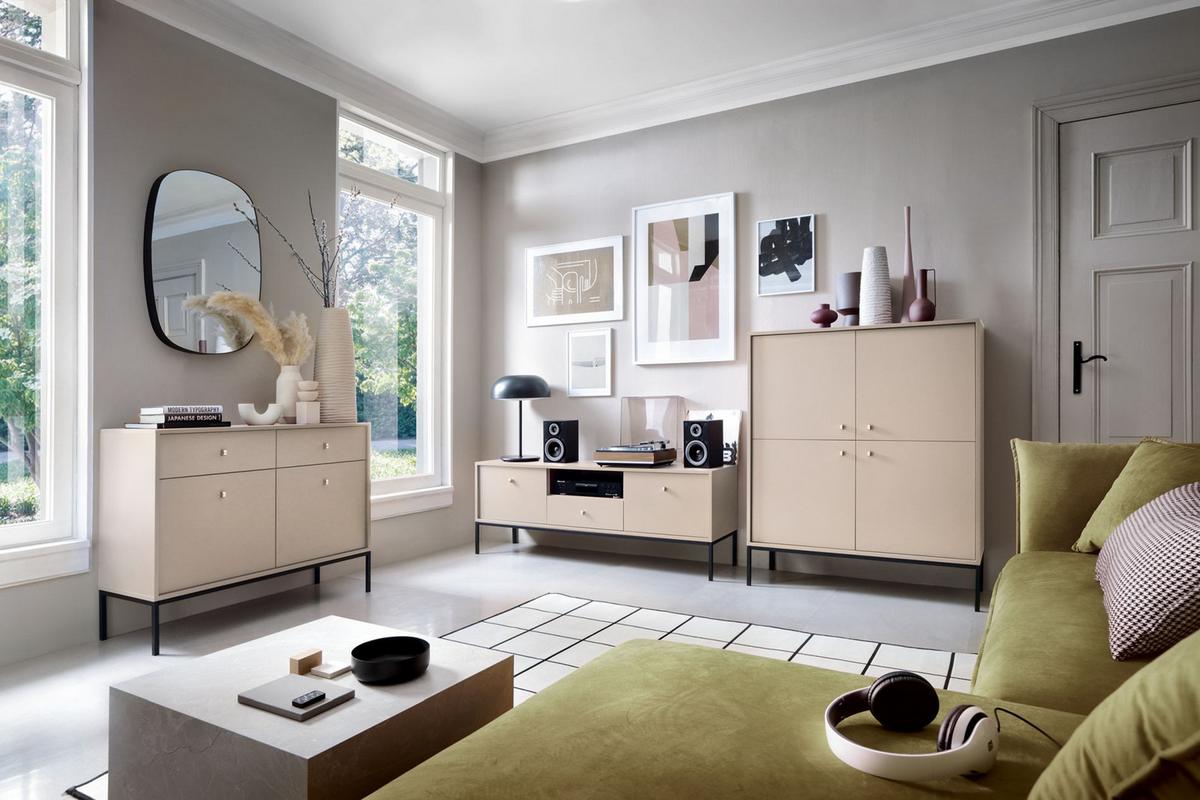 TV-LOWBOARD Monne Beige 153 cm - Beige/Goldfarben, Holzwerkstoff/Metall (153.4/56.2/39cm) - Selsey