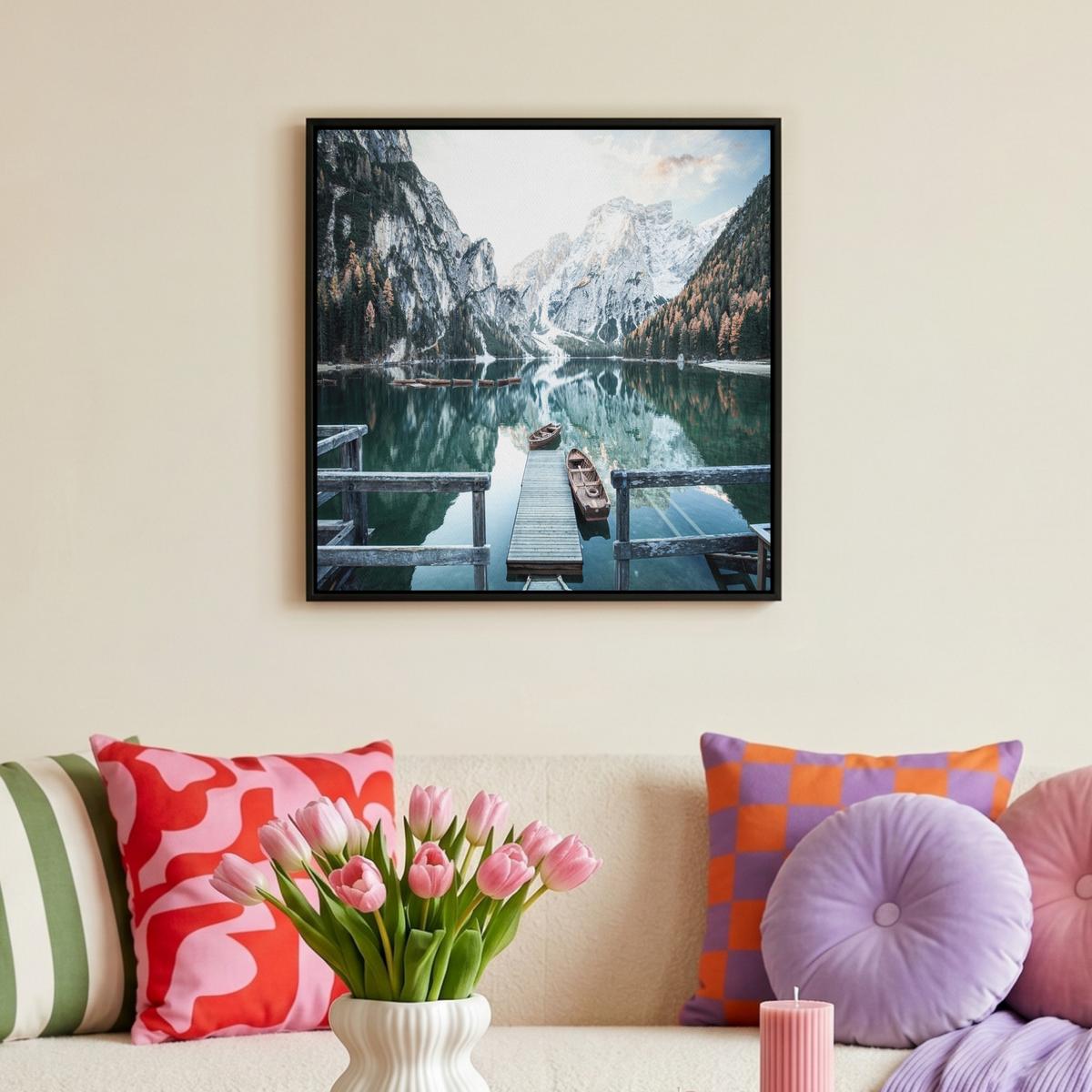 LEINWAND Bilder mit Rahmen - Natur - Berge - Schnee - Wald - Boot - 50x50 - Hellgrün, Textil (50/50cm) - MuchoWow