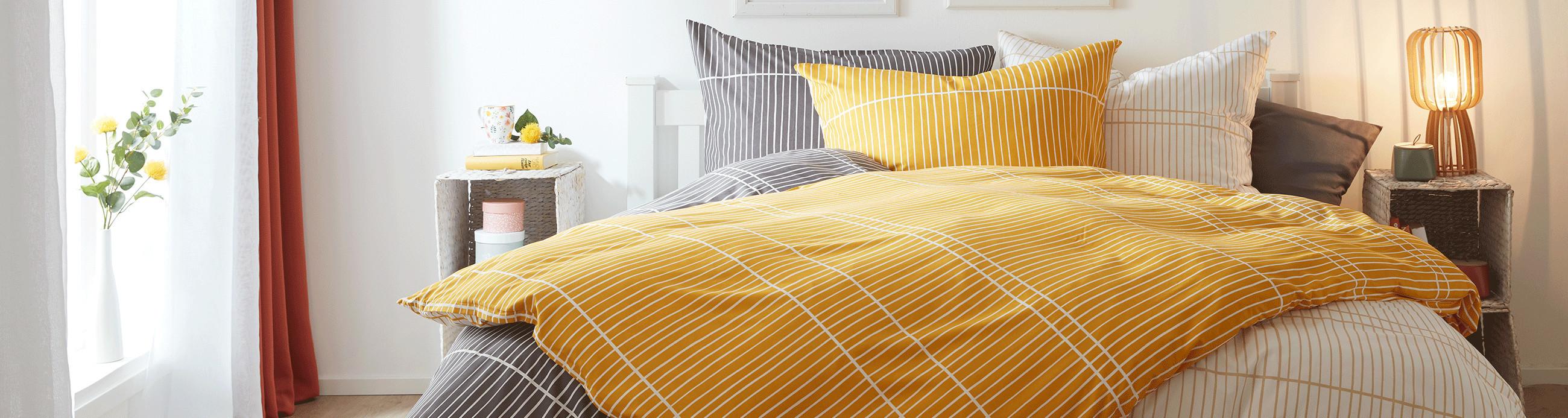 Große Auswahl an verschiedenen Bettwäschen von mömax.