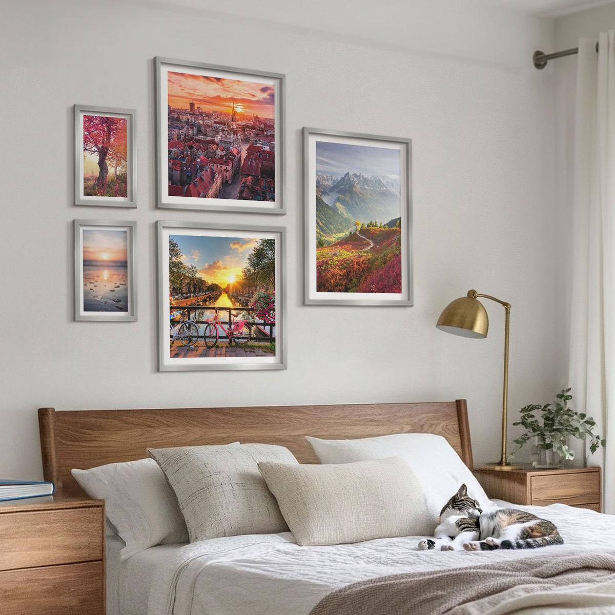 BILDER SET 5er Set - 50x50 cm & 20x30 cm & 40x60 cm Silberner Rahmen - Einfache Zeichnungen von Stadtansichten - Silberfarben, Kunststoff (40/60cm) - TULUP