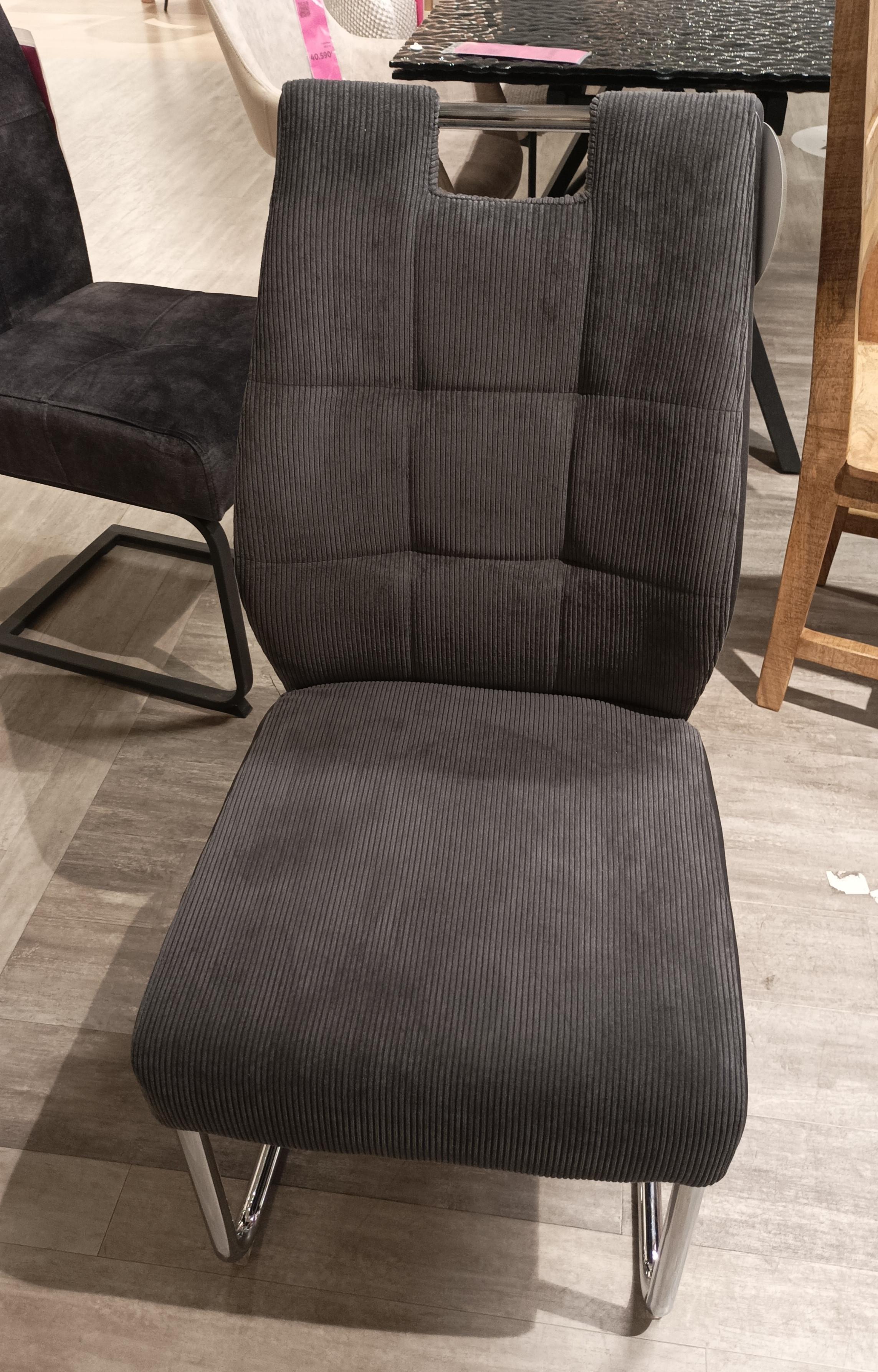 LEA SZÁNKÓTALPAS SZÉK