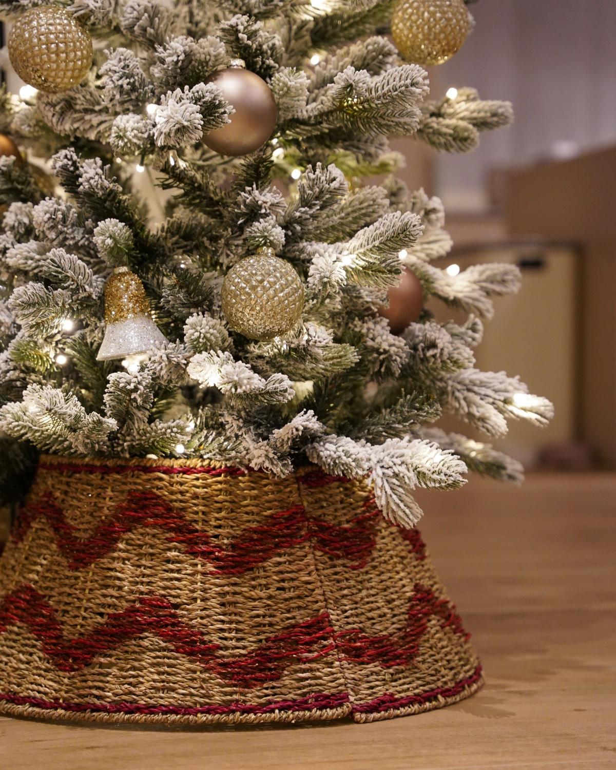 WEIHNACHTSBAUMKRAGEN 24 cm Naturfarben Hiver - Rot/Naturfarben, Naturmaterialien (24cm) - Beliani