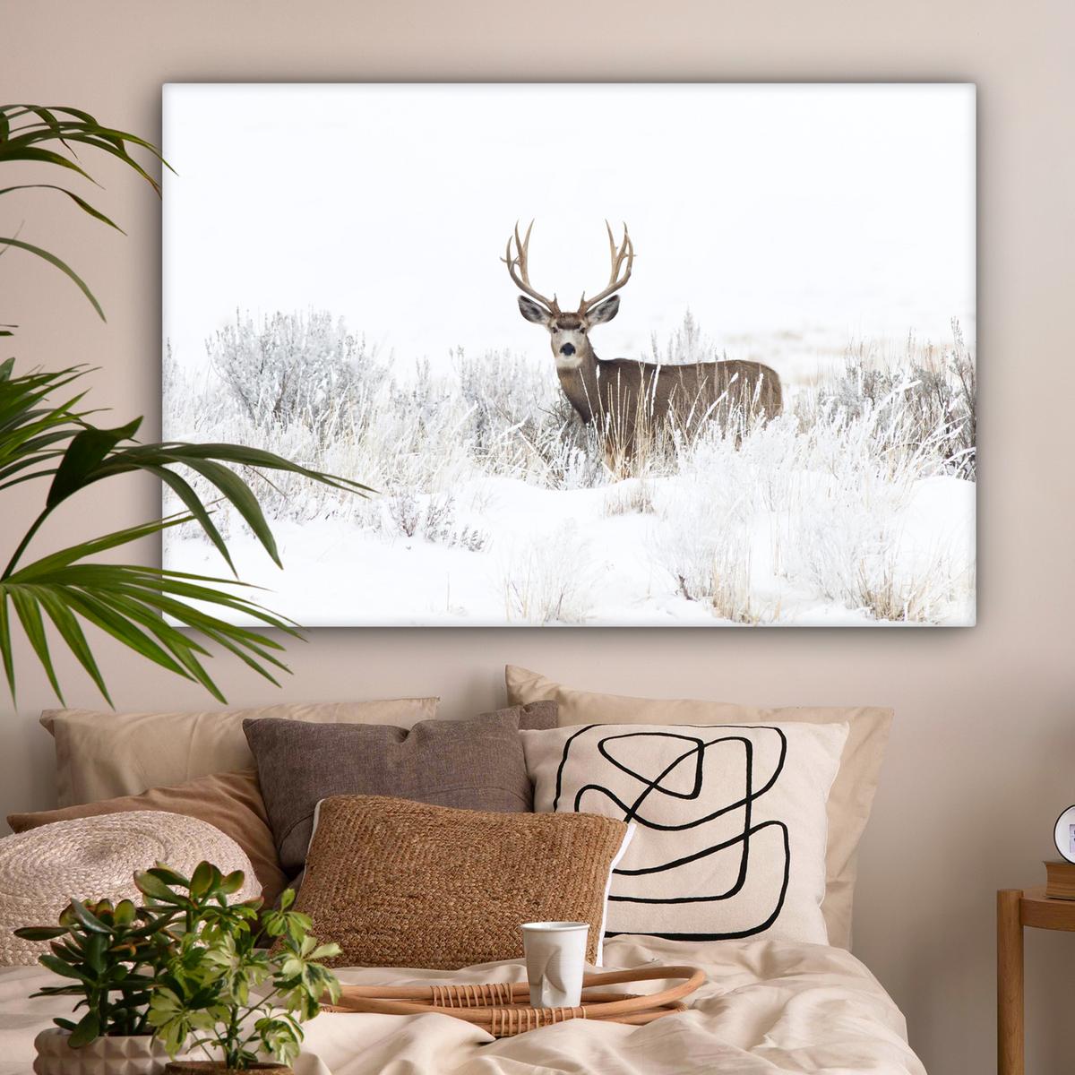 LEINWANDBILD Hirsche - Winter - Schnee - Tiere - Jahreszeiten - Weiß Wohnzimmer Groß 120x80 cm - Hellbraun, Textil (120/80cm) - MuchoWow