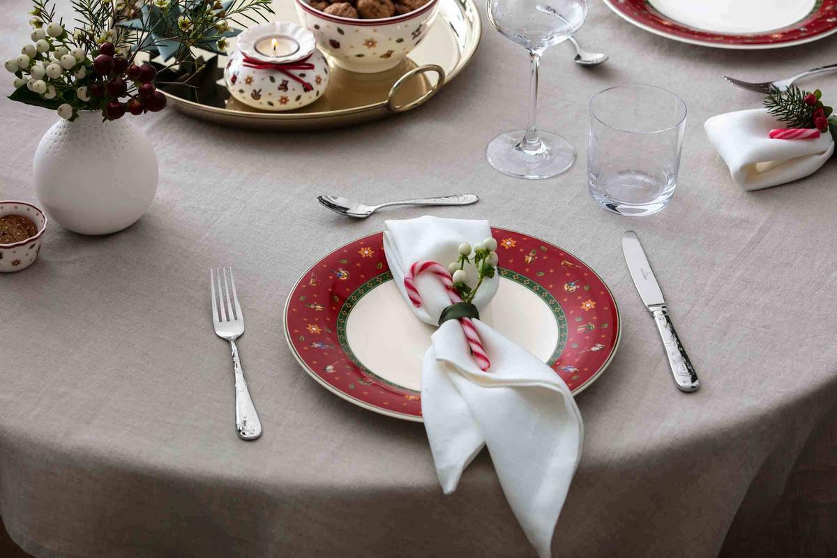 TAFELSERVICE Toy's Delight rot 12-tlg. - Rot, Keramik (2/2/2cm) - Villeroy & Boch