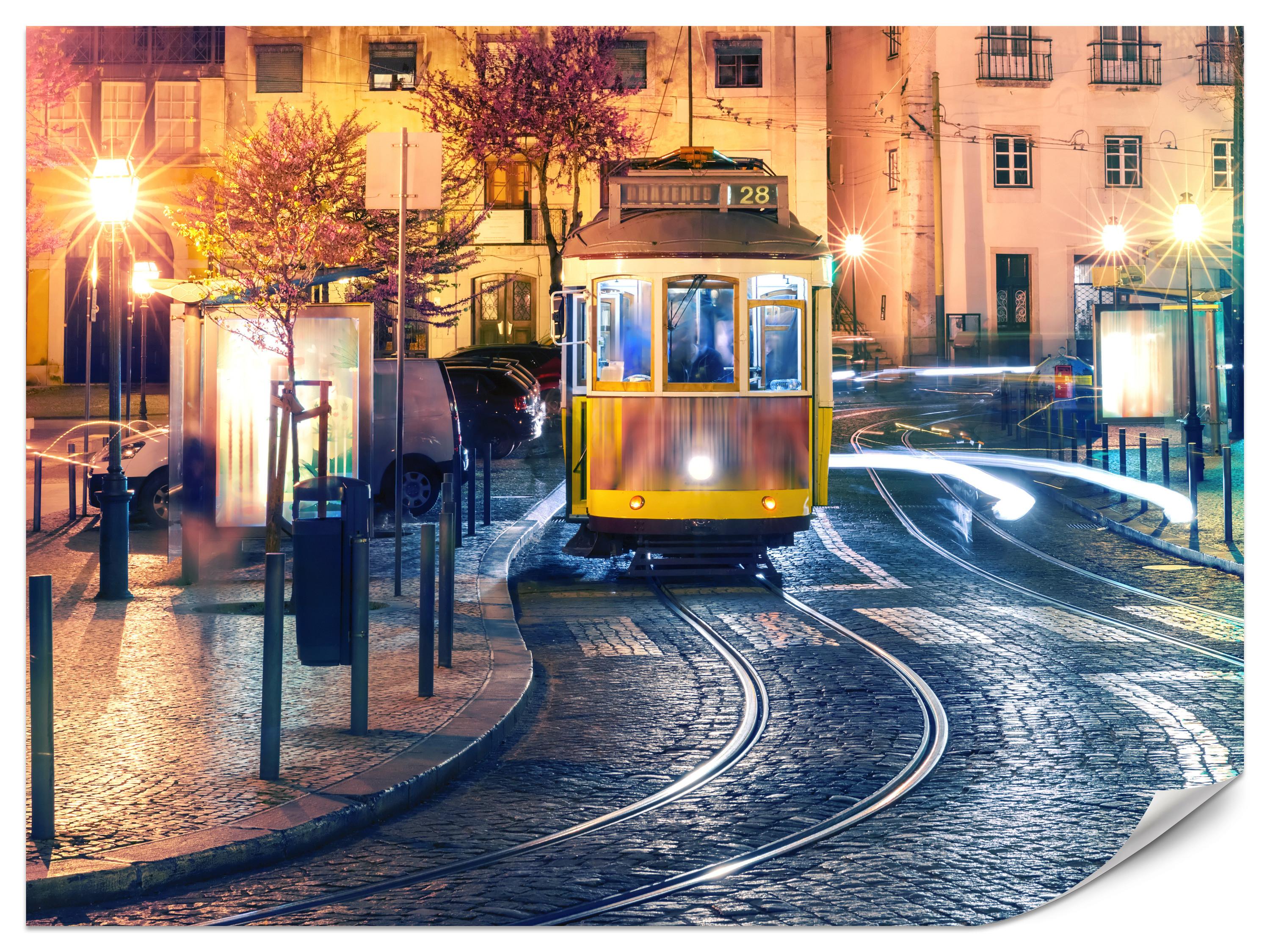 FOTOTAPETE für Wohnzimmer Lissabon Straßenbahn Nacht Altstadt 100x70 - Gelb/Beige, Papier (100/70cm) - Muralo