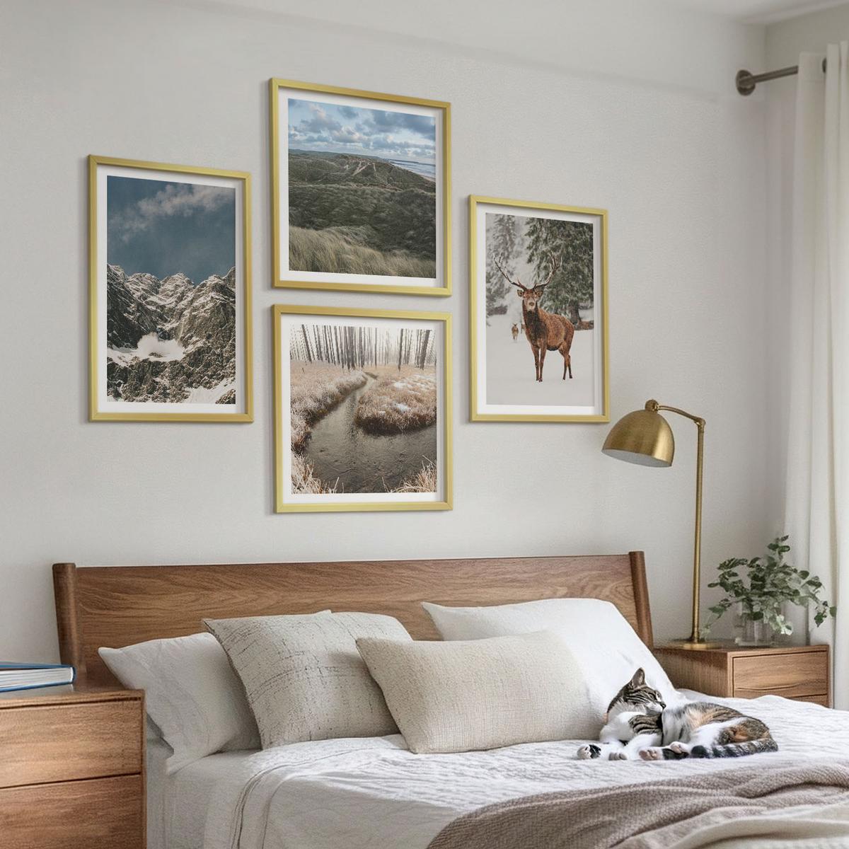BILDER SET 4er Set - 50x50 cm & 40x60 cm Goldrahmen - Berge, Schnee, Hirsche, Waldlandschaft - Goldfarben, Kunststoff (50/50cm) - TULUP