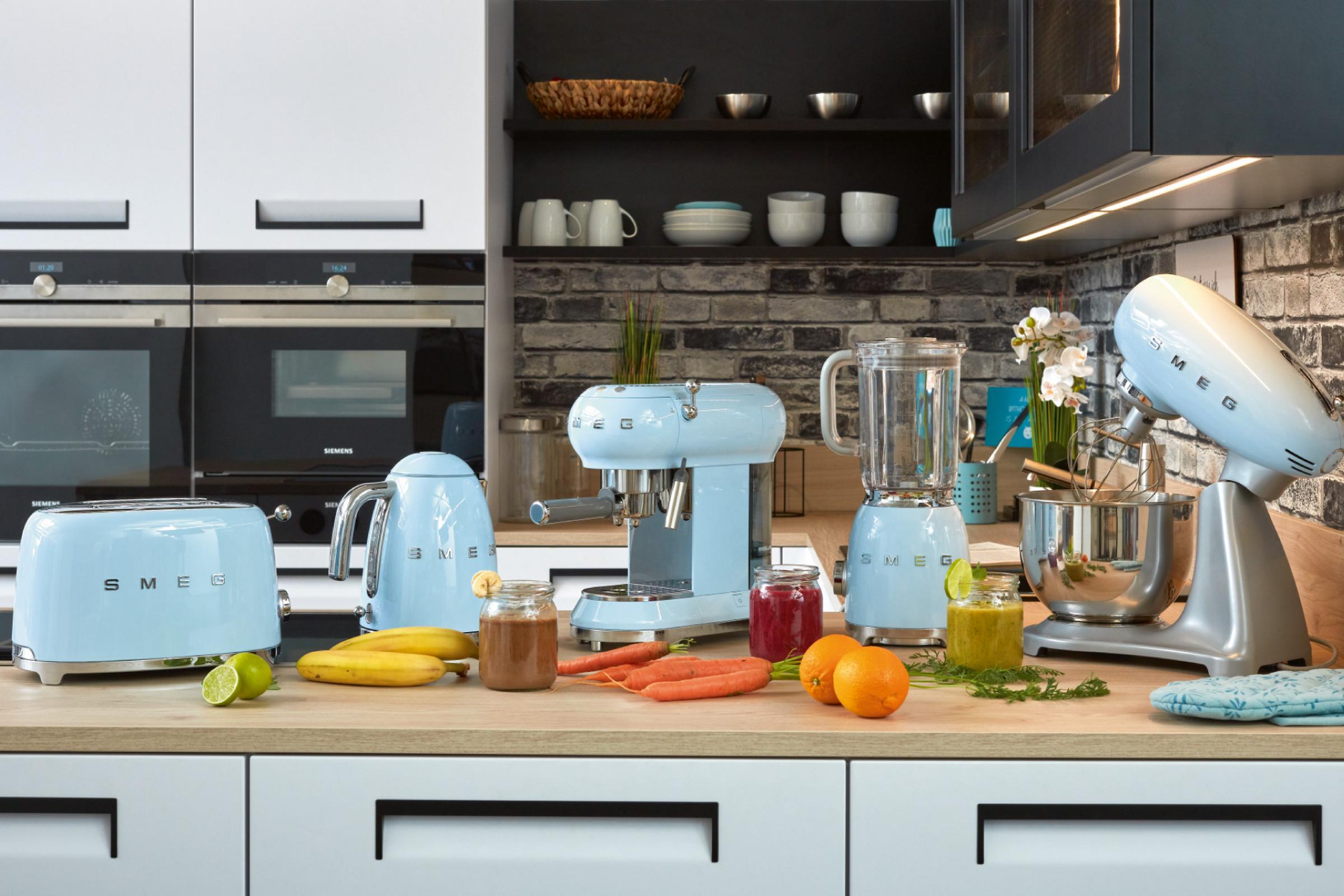 SMEG Küchengeräte mömax.at