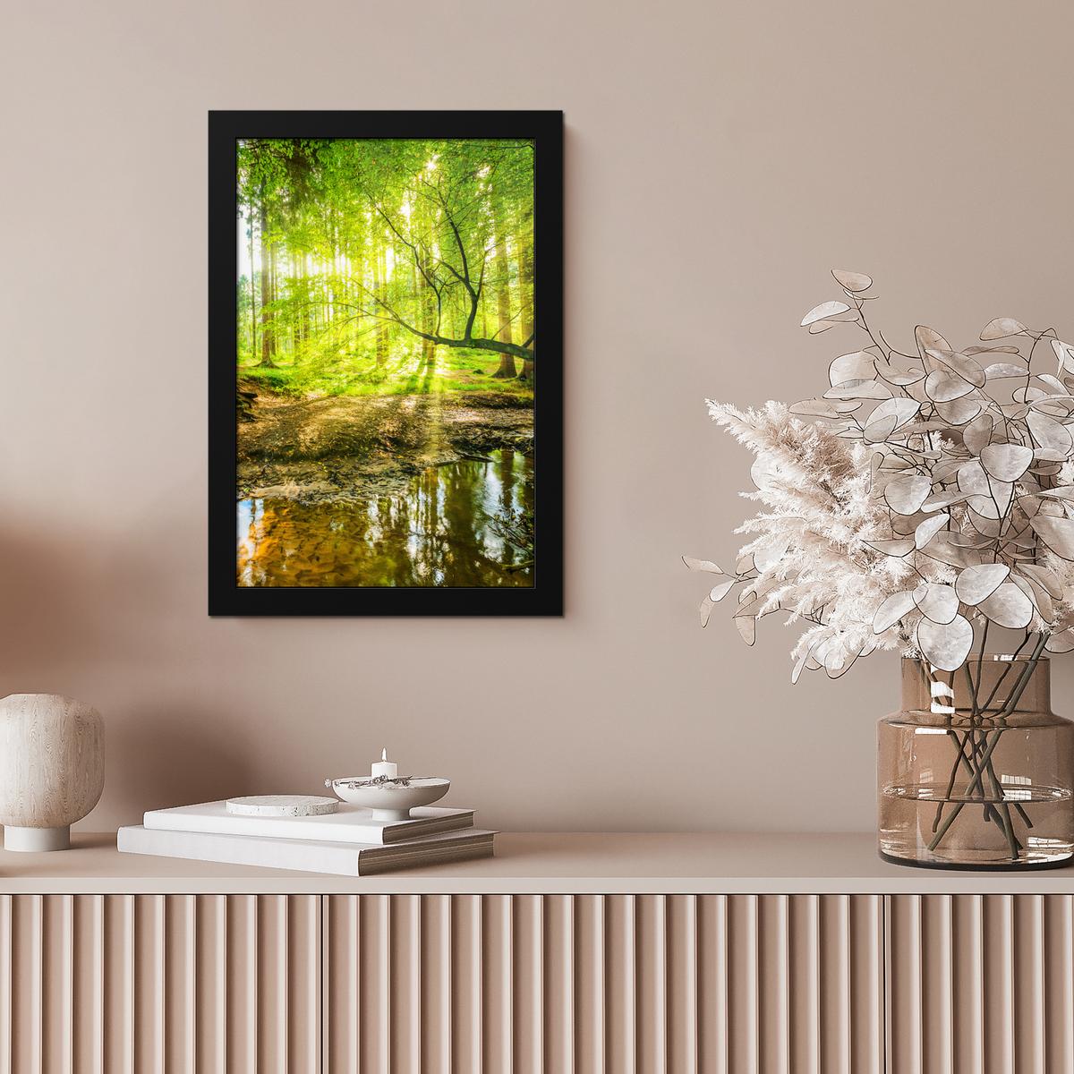 POSTER MIT RAHMENGERAHMTES BILD Wald - Landschaft - Wasser - Bäume - Sonne - Grün - Natur Poster 20x30 cm - Grün, Papier (20/30cm) - MuchoWow