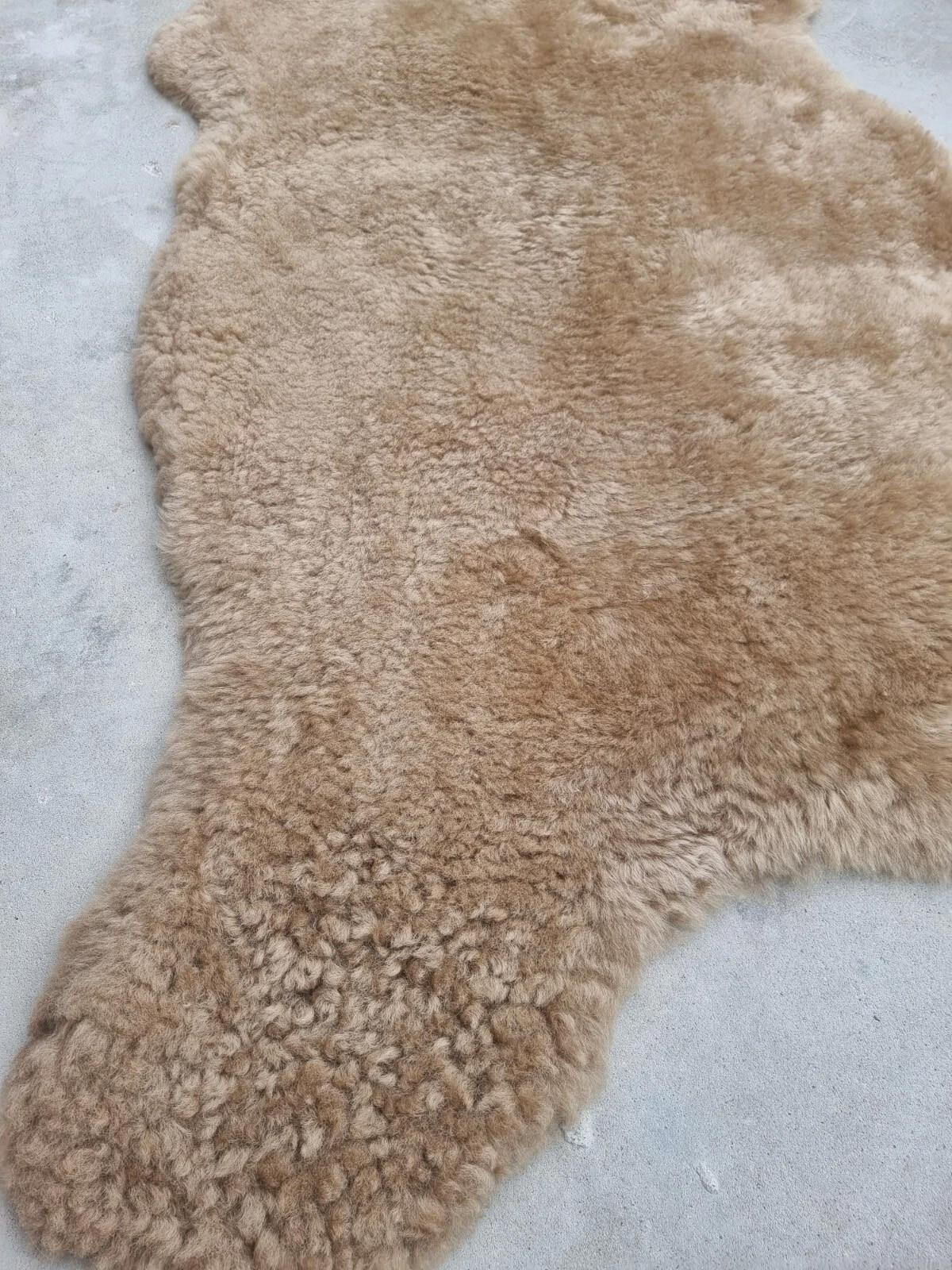 SCHAFFELL Premium Merino Lammfell Natur Beige geschoren ca. 105 cm - Beige, Fell (55/105cm) - Provellus