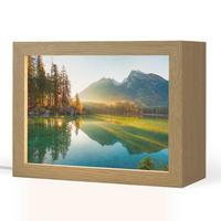 TISCHLEUCHTE See - Wald - Berge - Natur - Sonne - Landschaft 20x15 cm - Currygelb, Holzwerkstoff (8/20/15cm) - OnlyWow