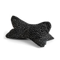 NACKENKISSEN Leseknochen Nook - Grau, Textil (42/22cm) - Mokebo