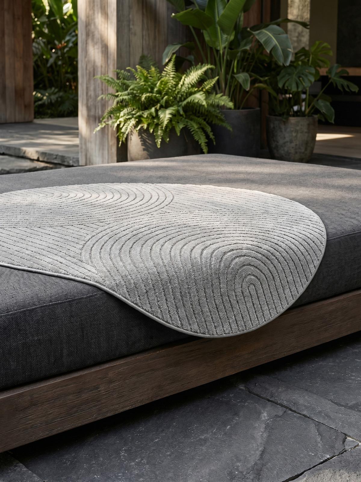 TEPPICH Outdoor ENGADIN in Silber, im Skandi-Stil mit 3D-Design, Ø 160 cm - Silberfarben, Textil (160/160cm) - KADIMA DESIGN
