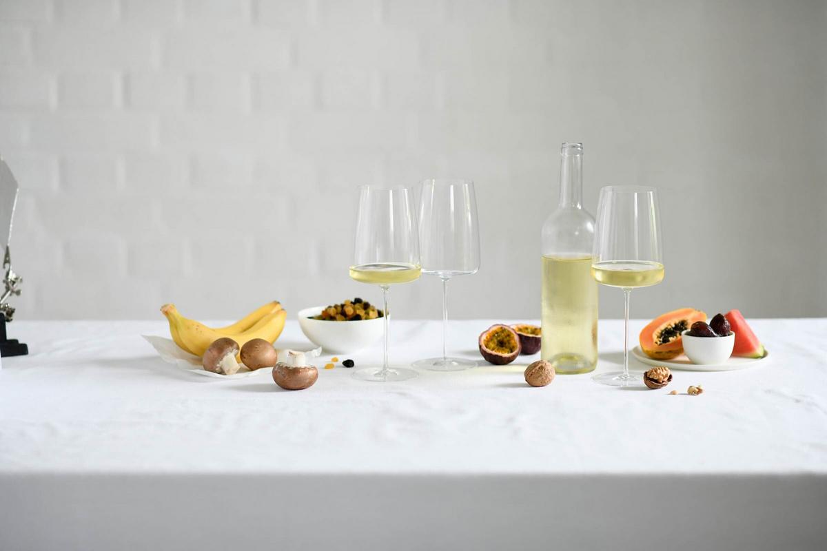 WEINGLÄSER KRAFTVOLL & WÜRZIG Simplify transparent 689 ml 2er Set - Transparent, Glas (0.689L) - Zwiesel Glas