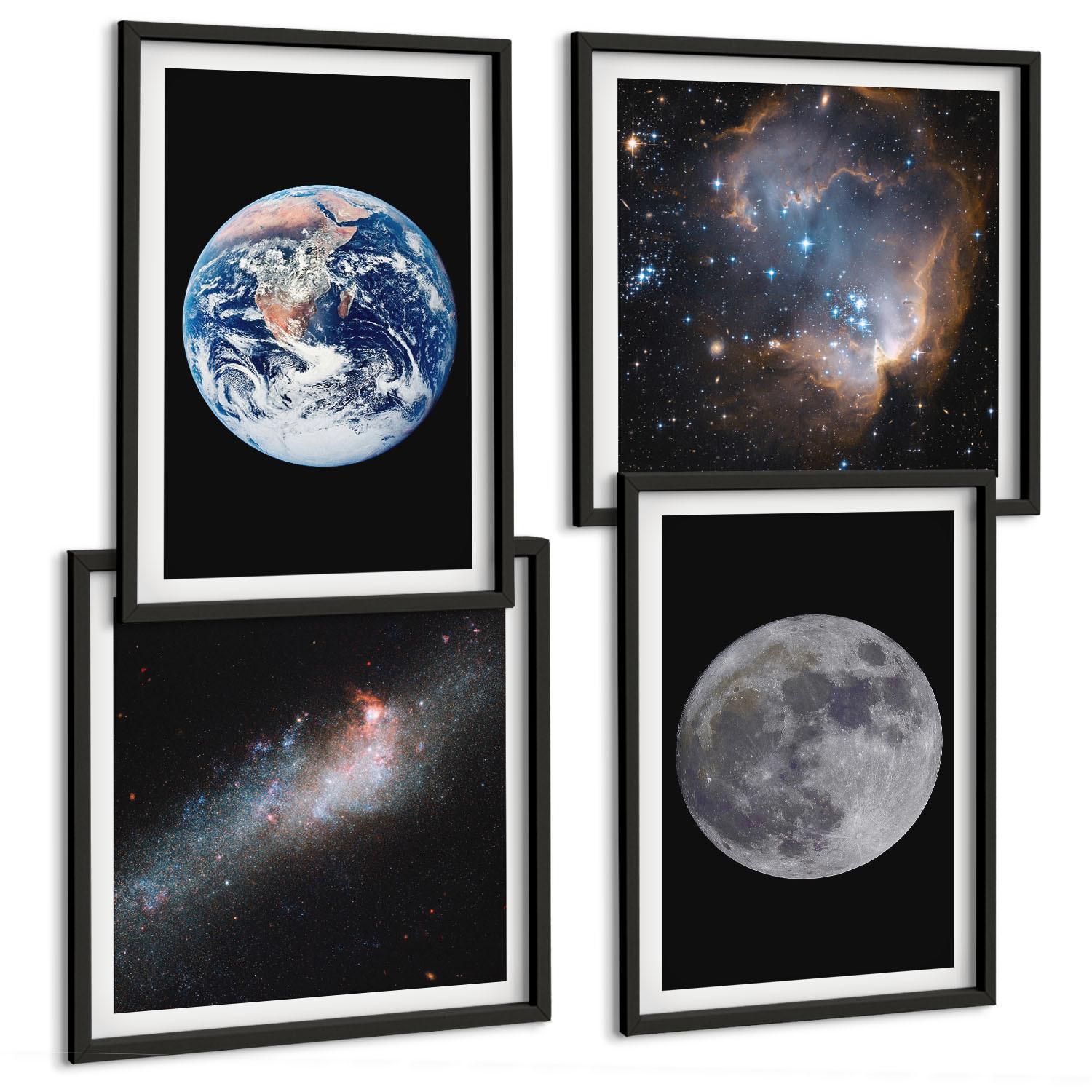 BILDER SET 4er Set - 50x50 cm & 40x60 cm Schwarzer Rahmen - Galaxie Weltraum Mond - Schwarz, Kunststoff (50/50cm) - TULUP