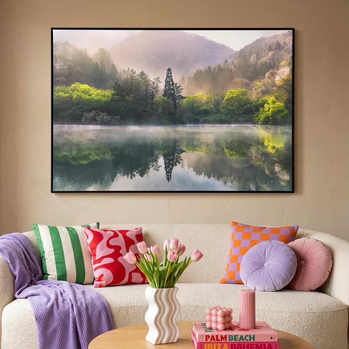 LEINWAND Bilder mit Rahmen - Natur - Bäume - Berge - See - Wasser - 140x90 - Hellgrün, Textil (140/90cm) - MuchoWow