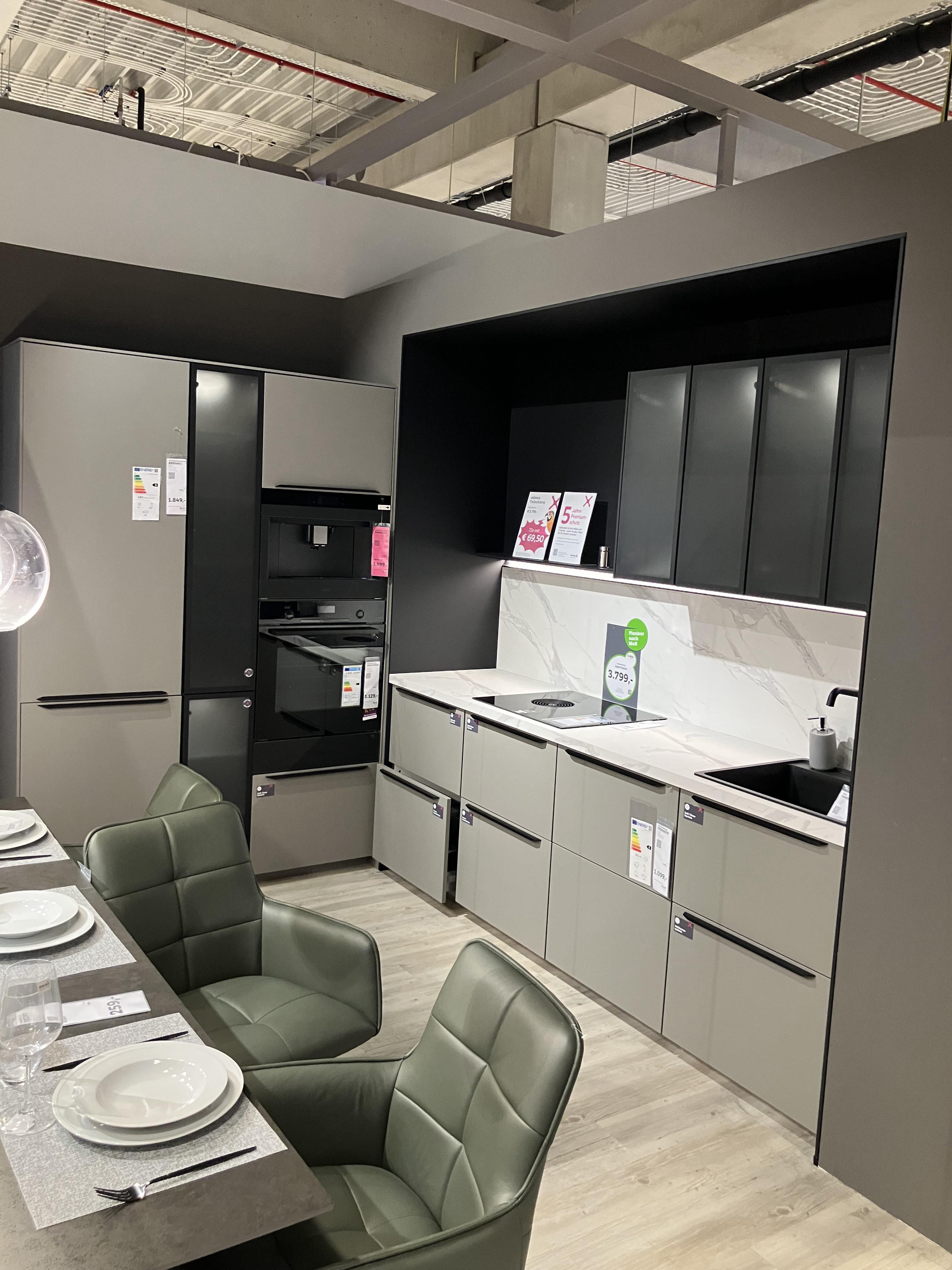 EINBAUKÜCHE EASYTOUCH - Nobilia