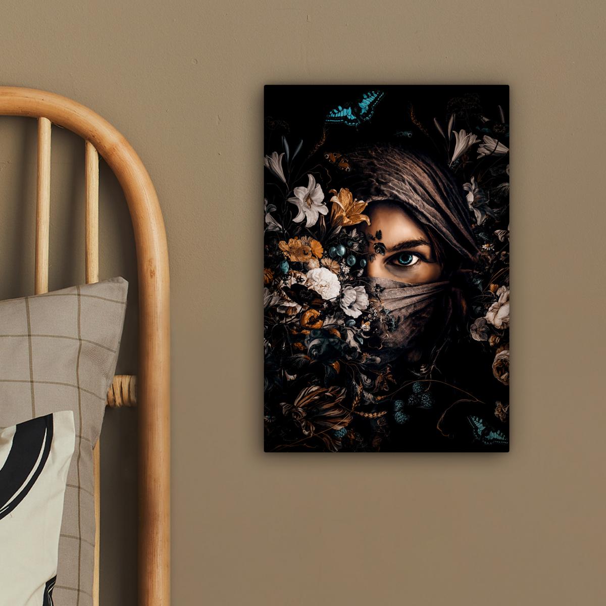 LEINWANDBILD Frau - Luxus - Blumen - Schmetterling - Porträt Deko Wohnzimmer 20x30 cm - Schwarz, Textil (20/30cm) - MuchoWow