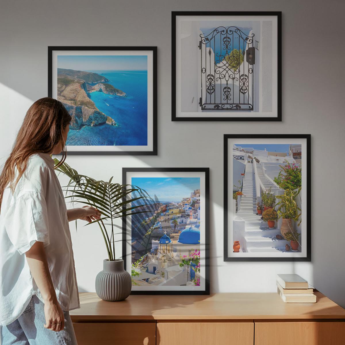 BILDER SET 4er Set - 50x50 cm & 40x60 cm Schwarzer Rahmen - Griechische Architektur auf Santorin, Oia - Schwarz, Kunststoff (50/50cm) - TULUP