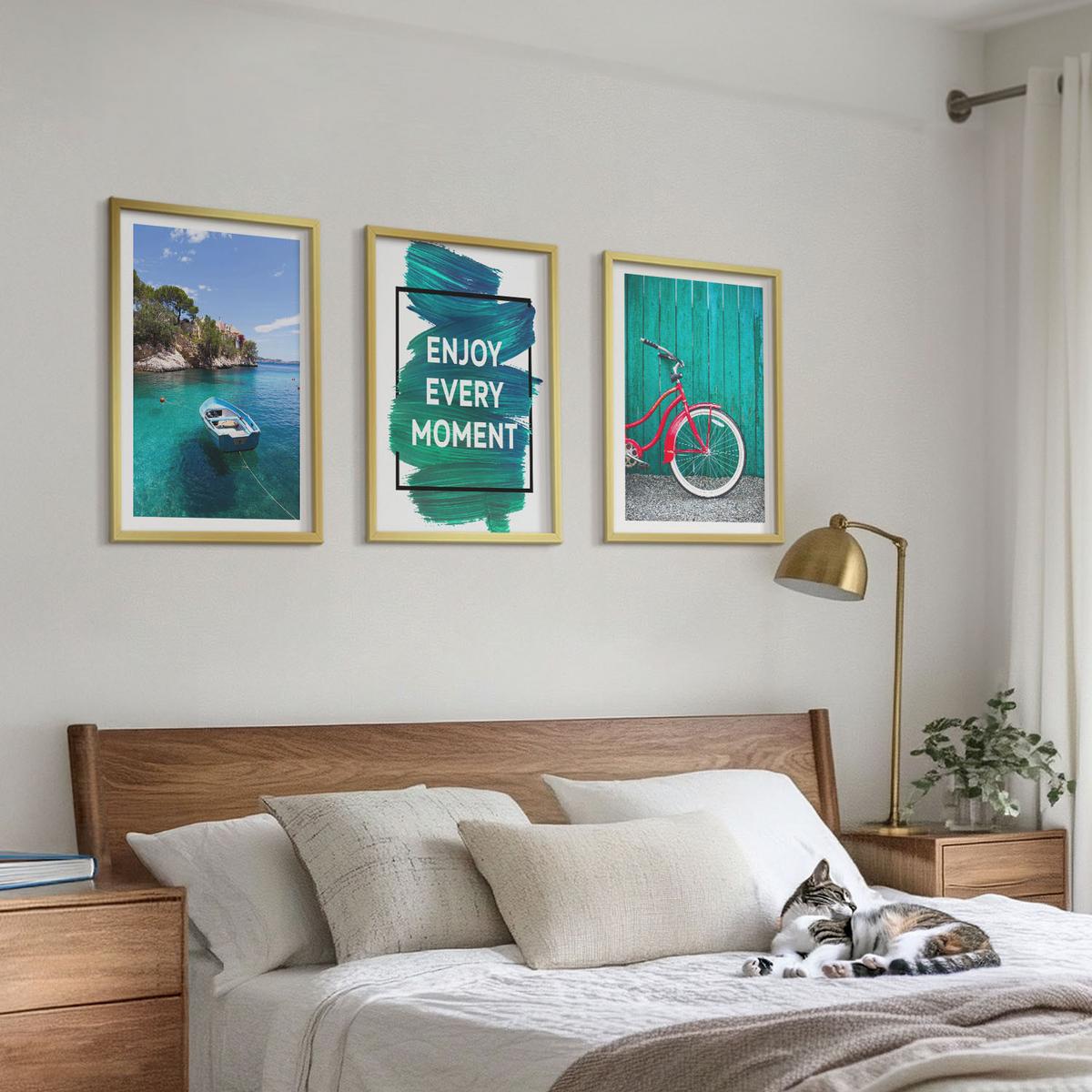 BILDER SET 3er Set - 40x60 cm Goldrahmen - Inspiration für ein Fahrrad mit Seeboot - Goldfarben, Kunststoff (40/60cm) - TULUP