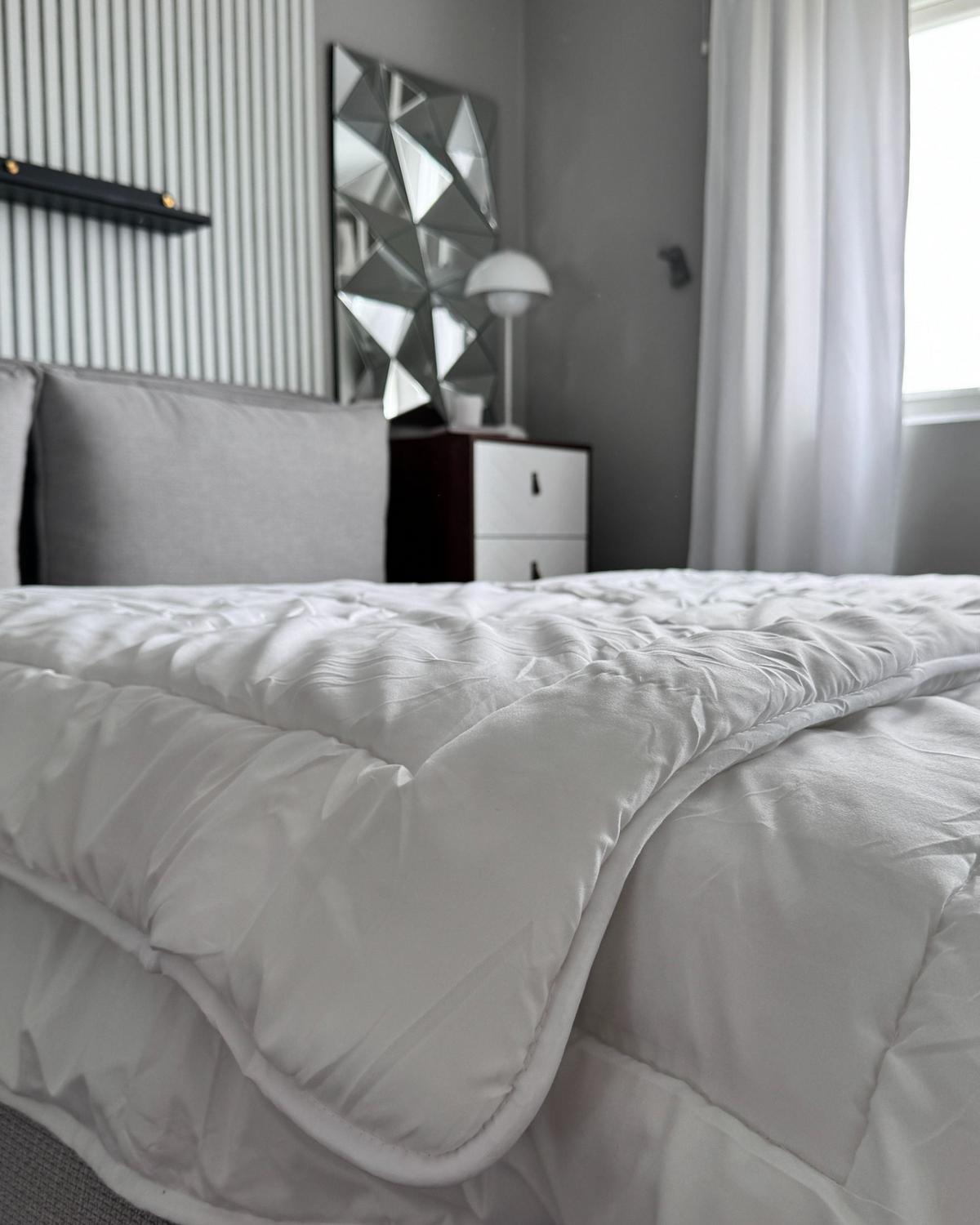 BETTDECKE Polyester Extra Warm 135/200 cm Lemberg - Weiß, Textil (135/200cm) - Beliani
