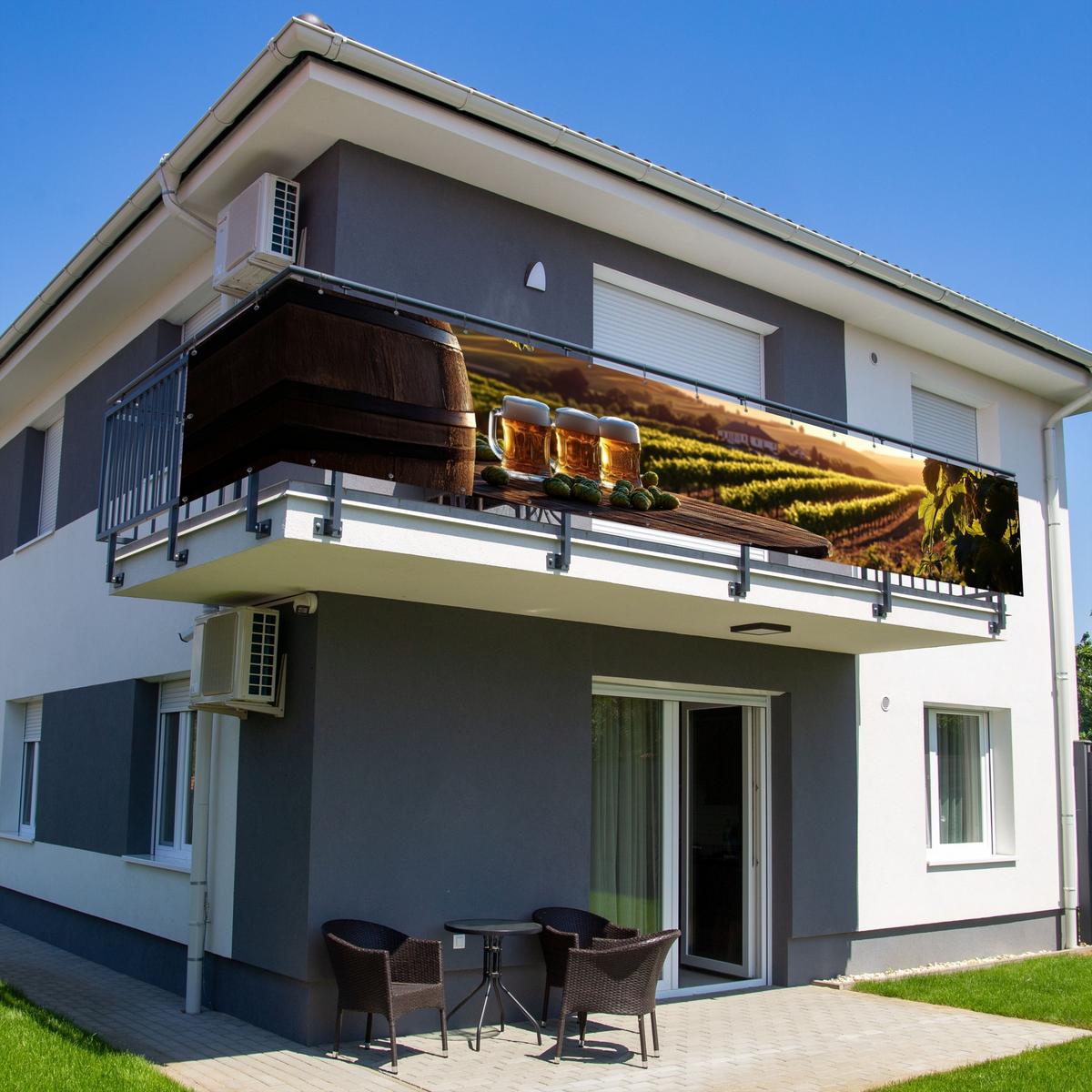 BALKON-SICHTSCHUTZ Bier - Hopfen - Landschaft Groß 500x85 cm - Grün, Kunststoff (500/85cm) - MuchoWow