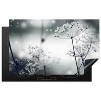 HERDABDECKPLATTE Blumen - Winter - Schnee - Natur Ceranfeldabdeckung 85x52 cm - Grau, Kunststoff (85/52/0.2cm) - MuchoWow