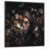 LEINWAND Bilder mit Rahmen - Frau - Luxus - Blumen - Schmetterling - Porträt - 90x90 - Schwarz, Textil (90/90cm) - MuchoWow
