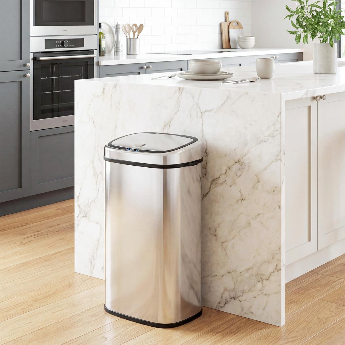 AUTOMATIK Mülleimer Abfalleimer mit Sensor Küche Edelstahl viereckig 68L - Silberfarben, Metall (29.5/78/40.5cm) - HOMCOM