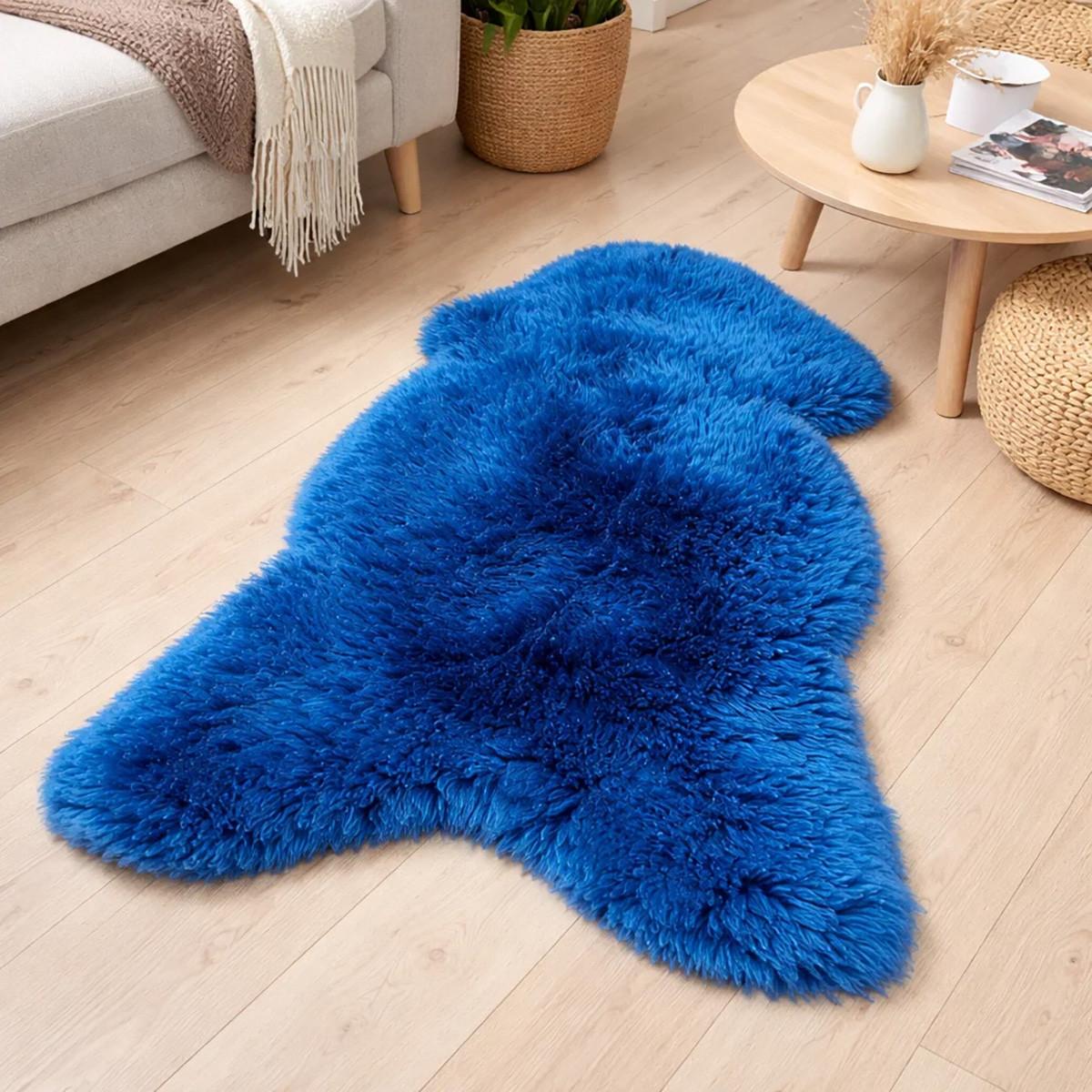 LAMMFELL Öko bunt gefärbt weich Fell Teppich Himmelblau ca. 110 cm - Blau, Fell (60/110cm) - Provellus