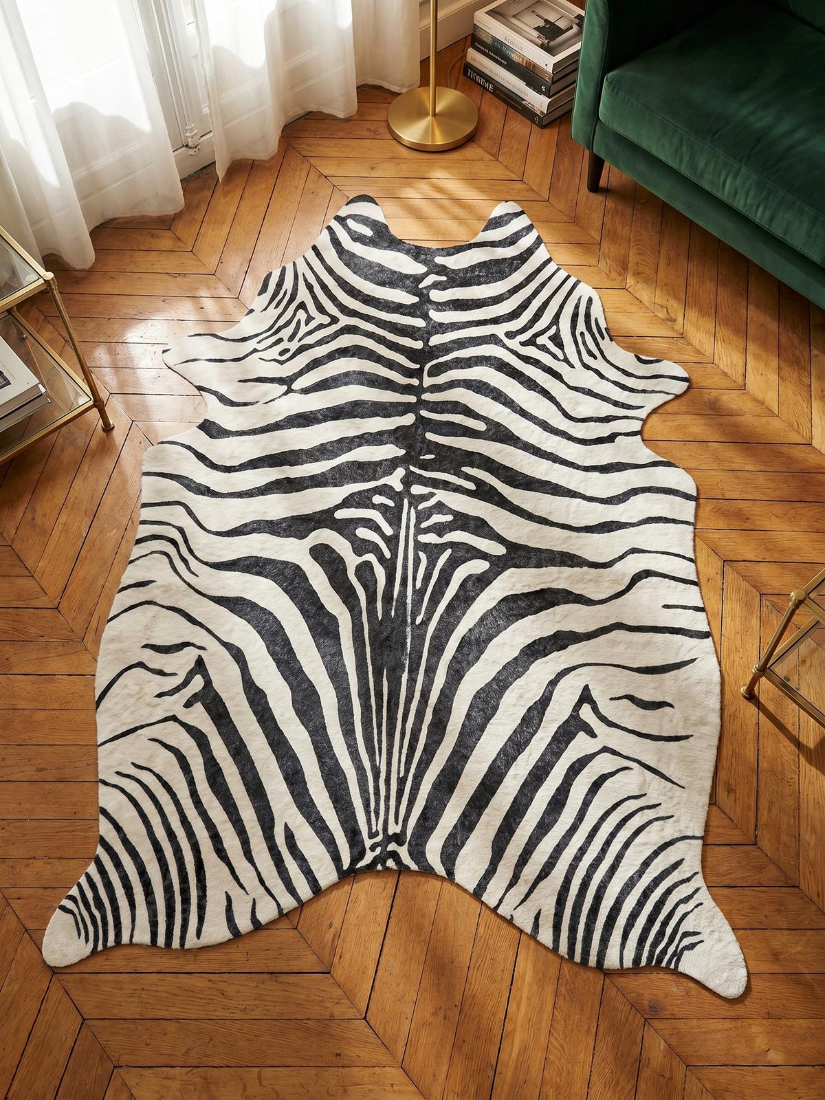 TEPPICH Flachgewebe GASTEIN in Schwarz, in Tigerfell-Optik, 150 x 200 cm - Schwarz, Textil (150/200cm) - KADIMA DESIGN