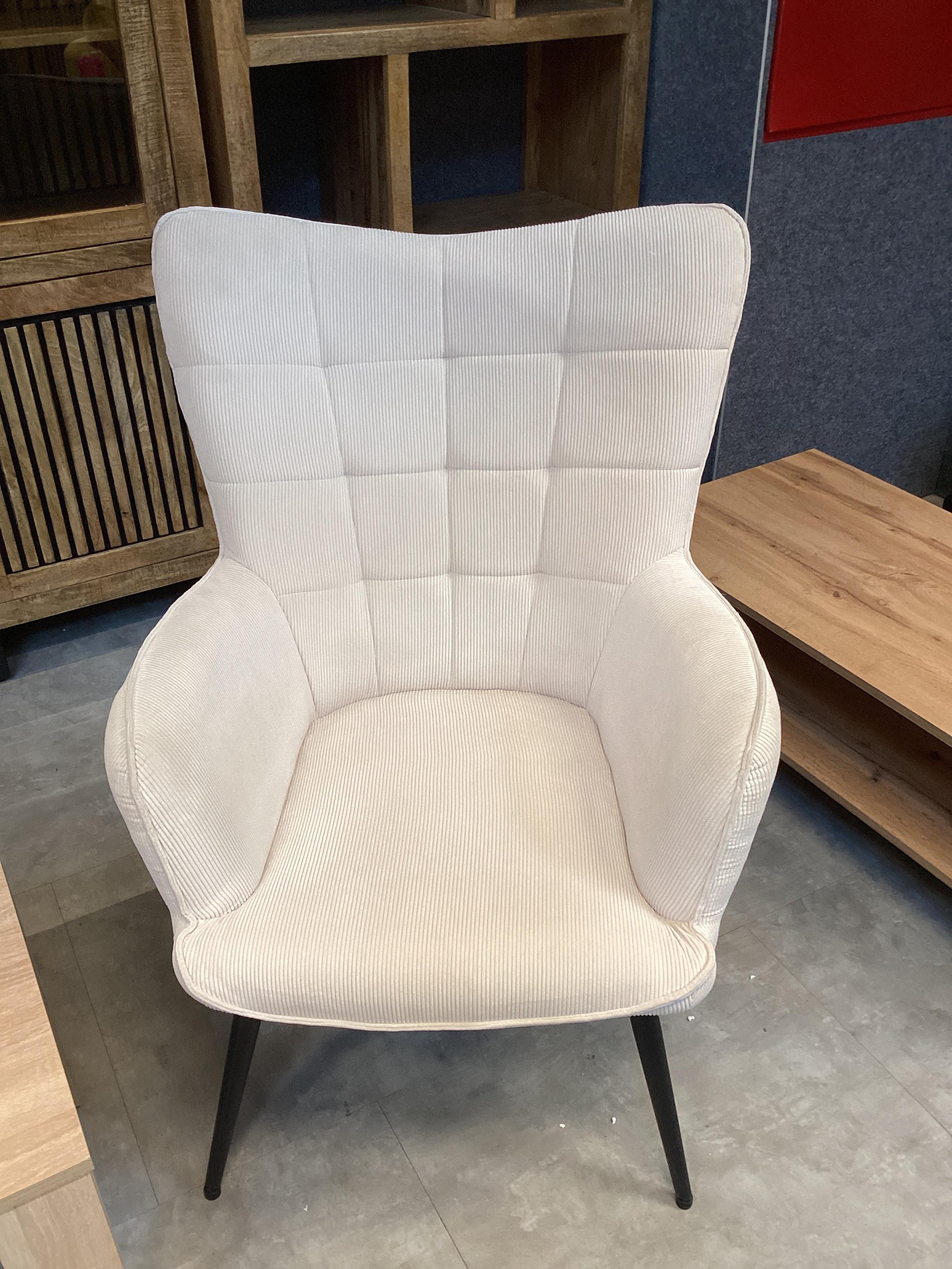 CSEPEL OUTLET FOTEL GUNVOR