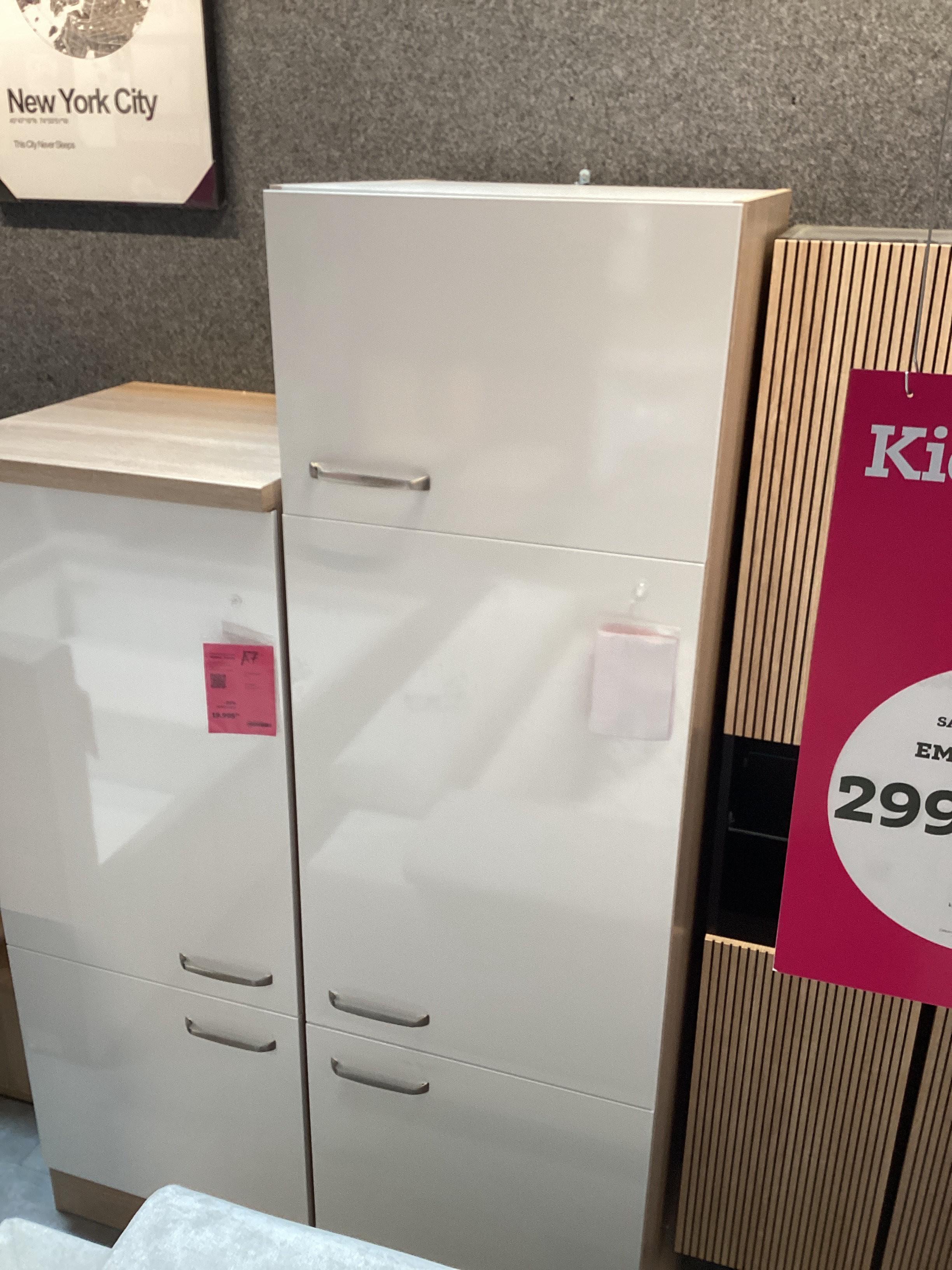 CSEPEL OUTLET SZEKRÉNY BEÉPÍTHETŐ GÉPEKHEZ VENEZIA - VALERO