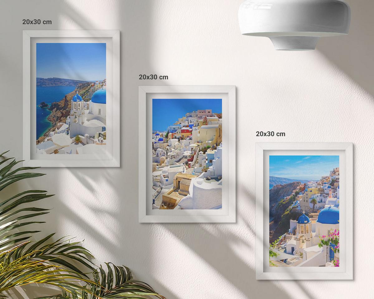 BILDER SET 3er Set - 20x30 cm Weißer Rahmen - Landschaftsarchitektur Oia Santorini - Weiß, Kunststoff (20/30cm) - TULUP