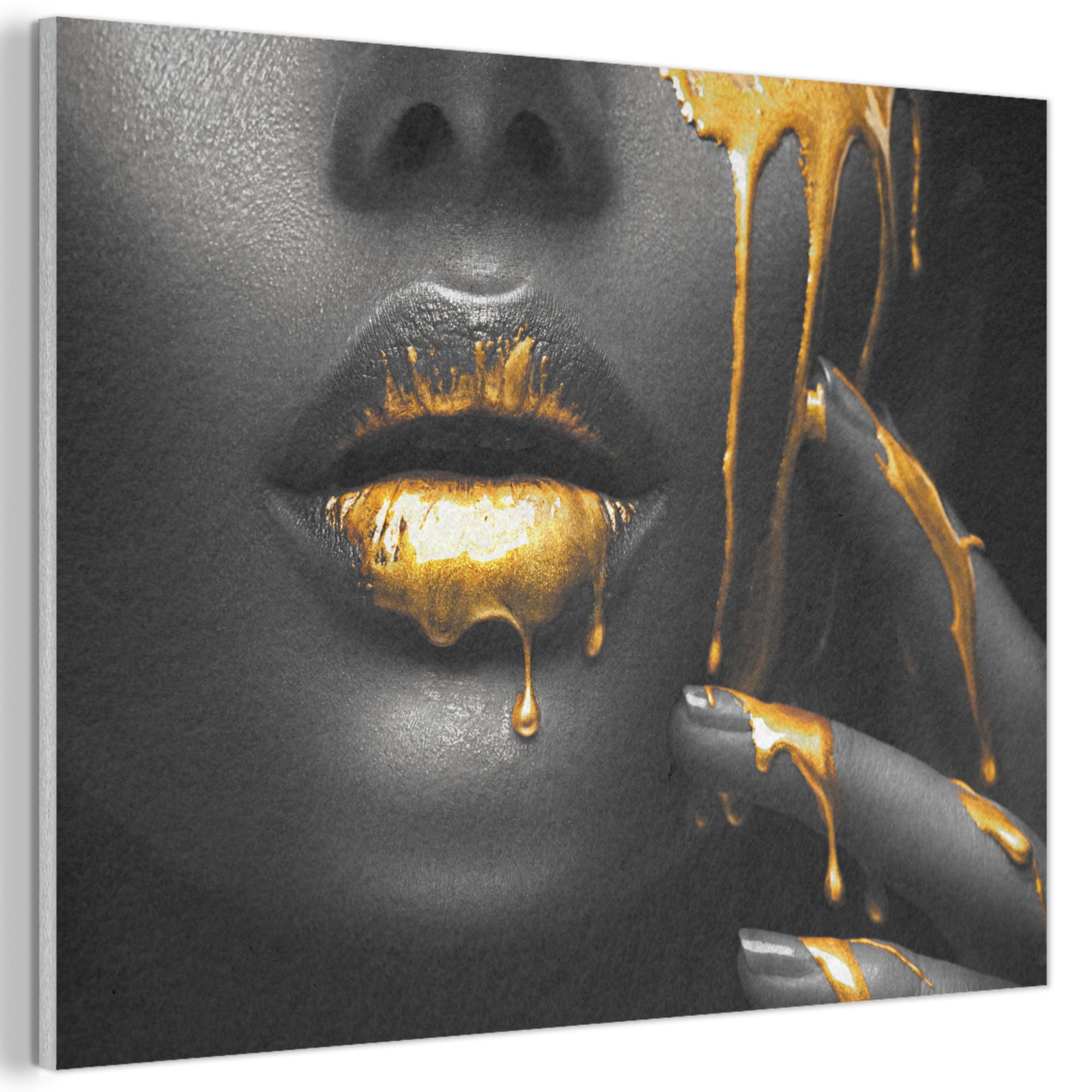 AKUSTIKBILD Frau - Schwarz - Gold - Gesicht - Lippen Wandbild Wohnzimmer 100x70 cm - Goldfarben, Kunststoff (100/70/0.9cm) - MuchoWow