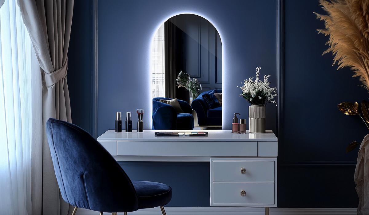 LED SPIEGEL 50 x 90 cm Unregelmäßige Form Kaltweiß 6500K - Blau, Glas (50/90/0.4cm) - TULUP