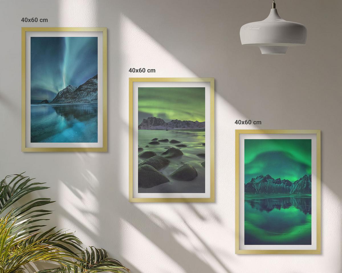 BILDER SET 3er Set - 40x60 cm Goldrahmen - Winterlandschaft der Aurora borealis - Goldfarben, Kunststoff (40/60cm) - TULUP