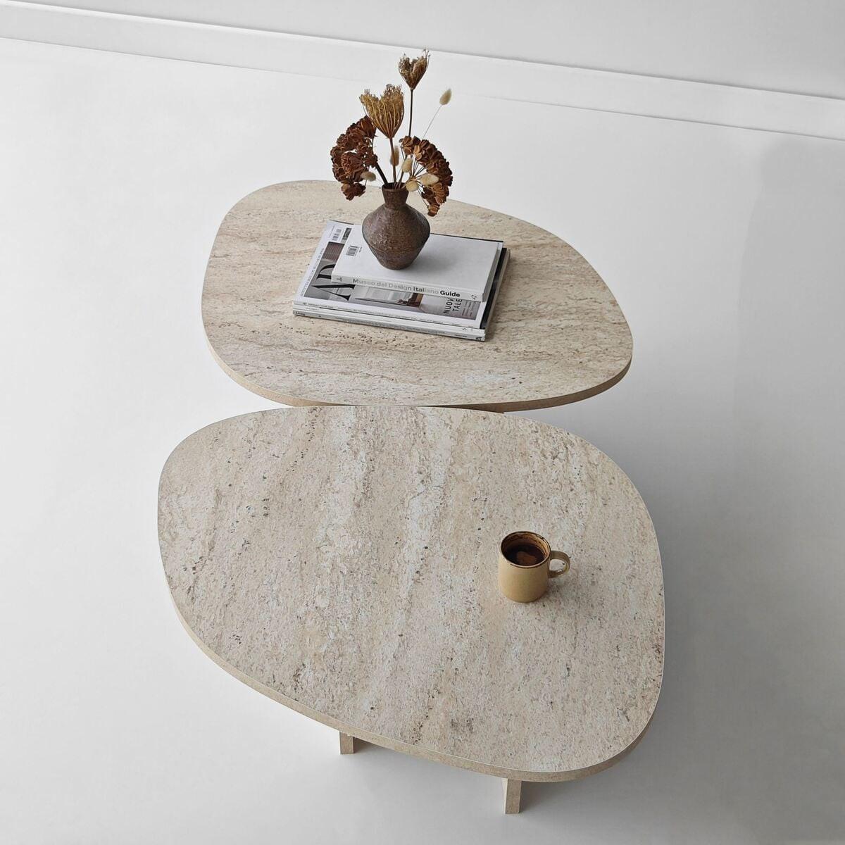 COUCHTISCH mit doppelter Platte in organischer Form 125/60/38 cm - Beige, Holzwerkstoff (10/60/38cm) - Calicosy