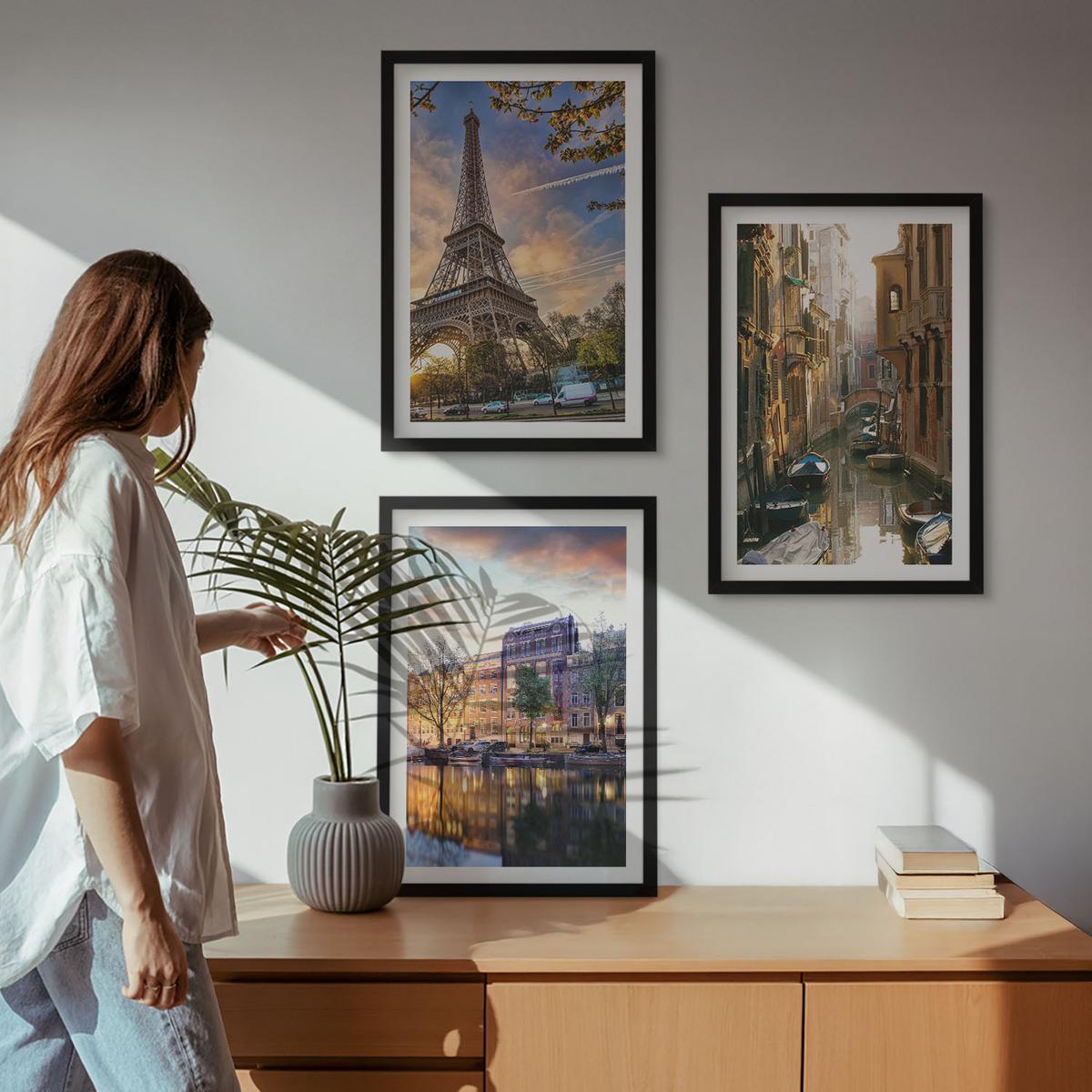 BILDER SET 3er Set - 40x60 cm Schwarzer Rahmen - Eiffelturm Venedig Amsterdamer Kanäle - Schwarz, Kunststoff (40/60cm) - TULUP