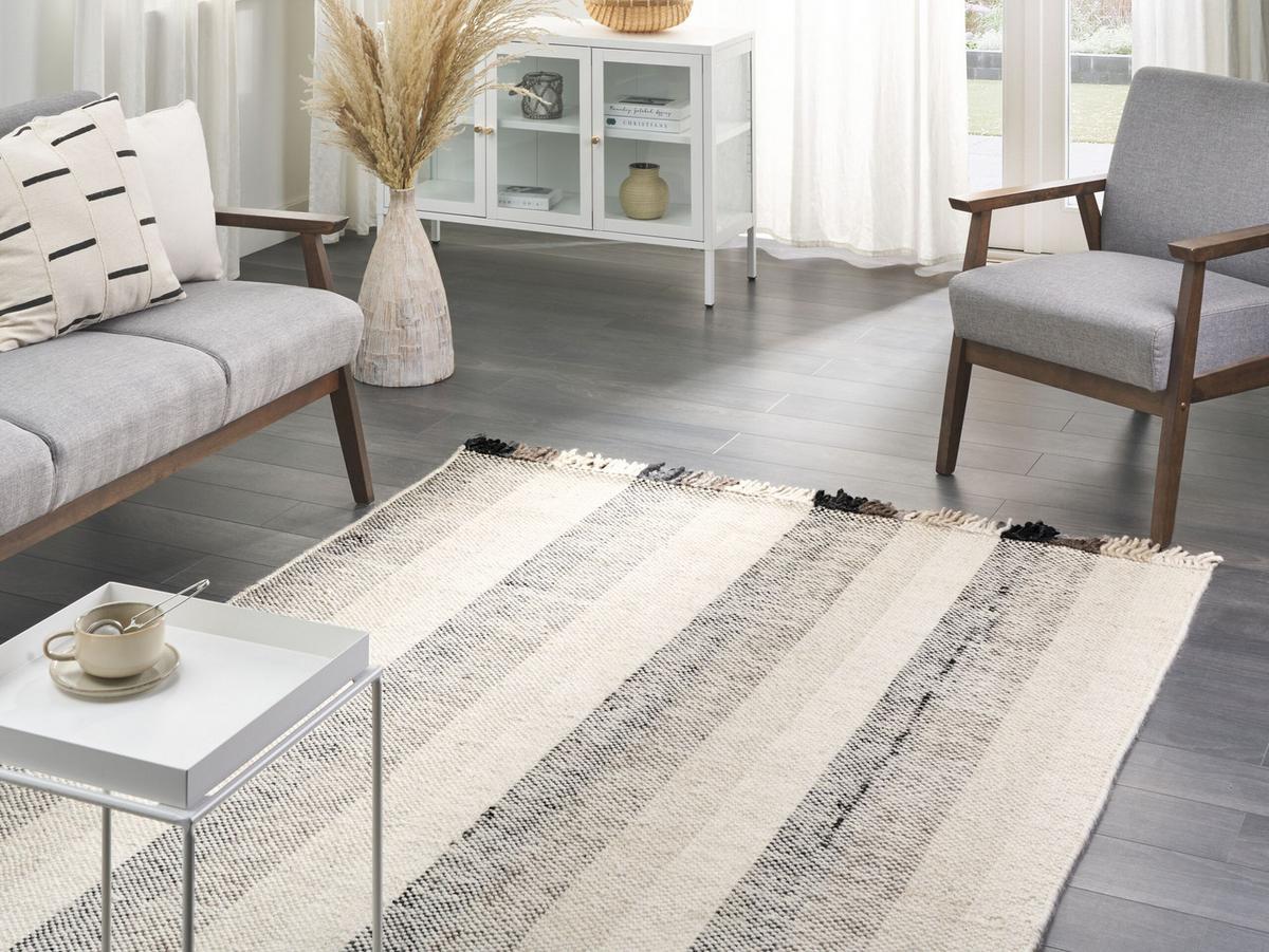 KURZFLOR-TEPPICH Emirler 230/160 cm - Weiß, Textil (160/230cm) - Beliani