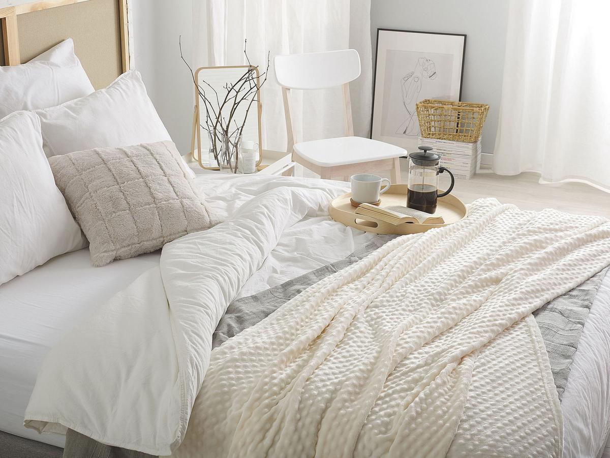 DECKE Cremeweiß Samur 200/150 cm - Ecru, Textil (150/200cm) - Beliani